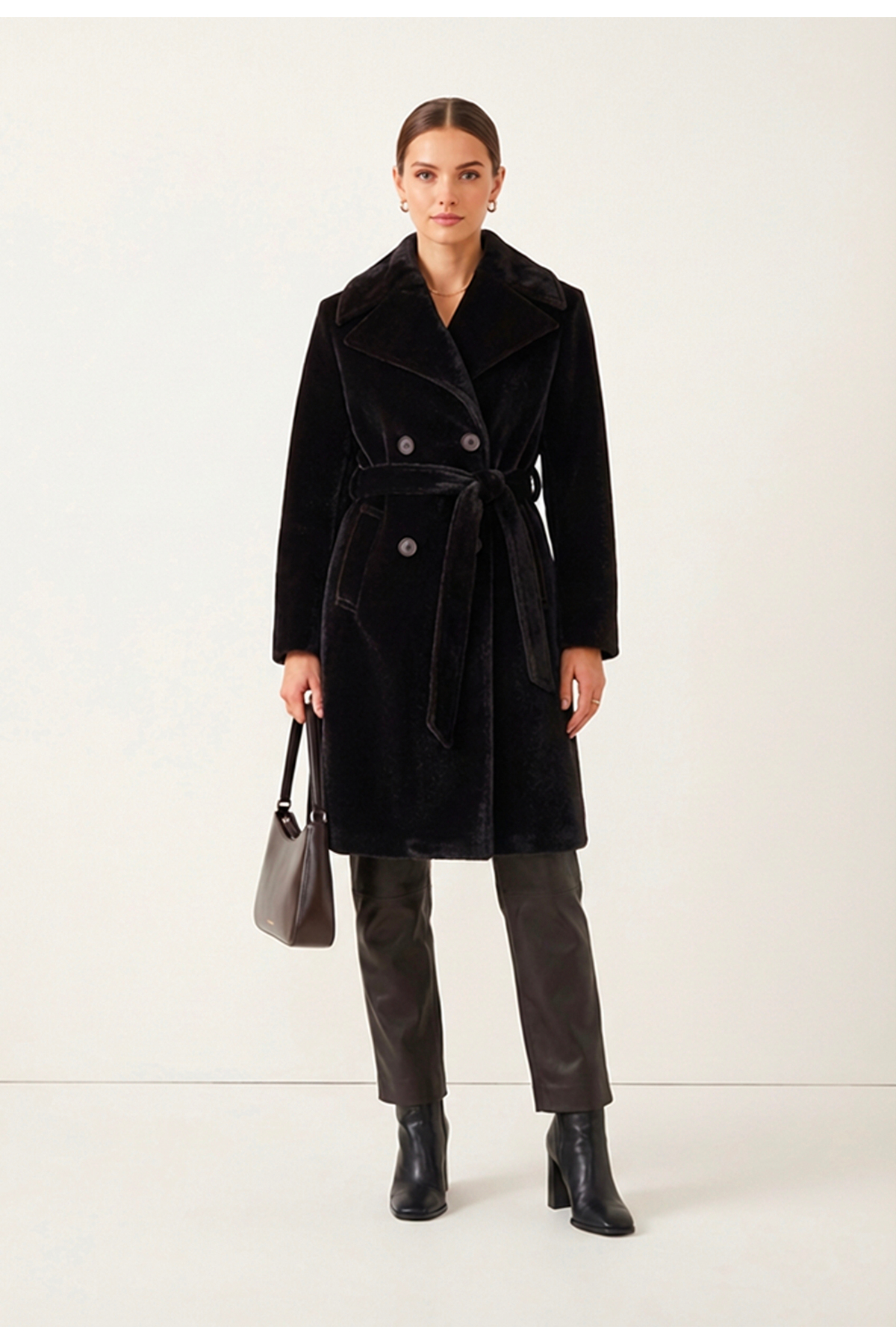 Soydan Güner  Kadın Tay Tüyü Kısa Kruvaze Kaban Kahverengi 1481