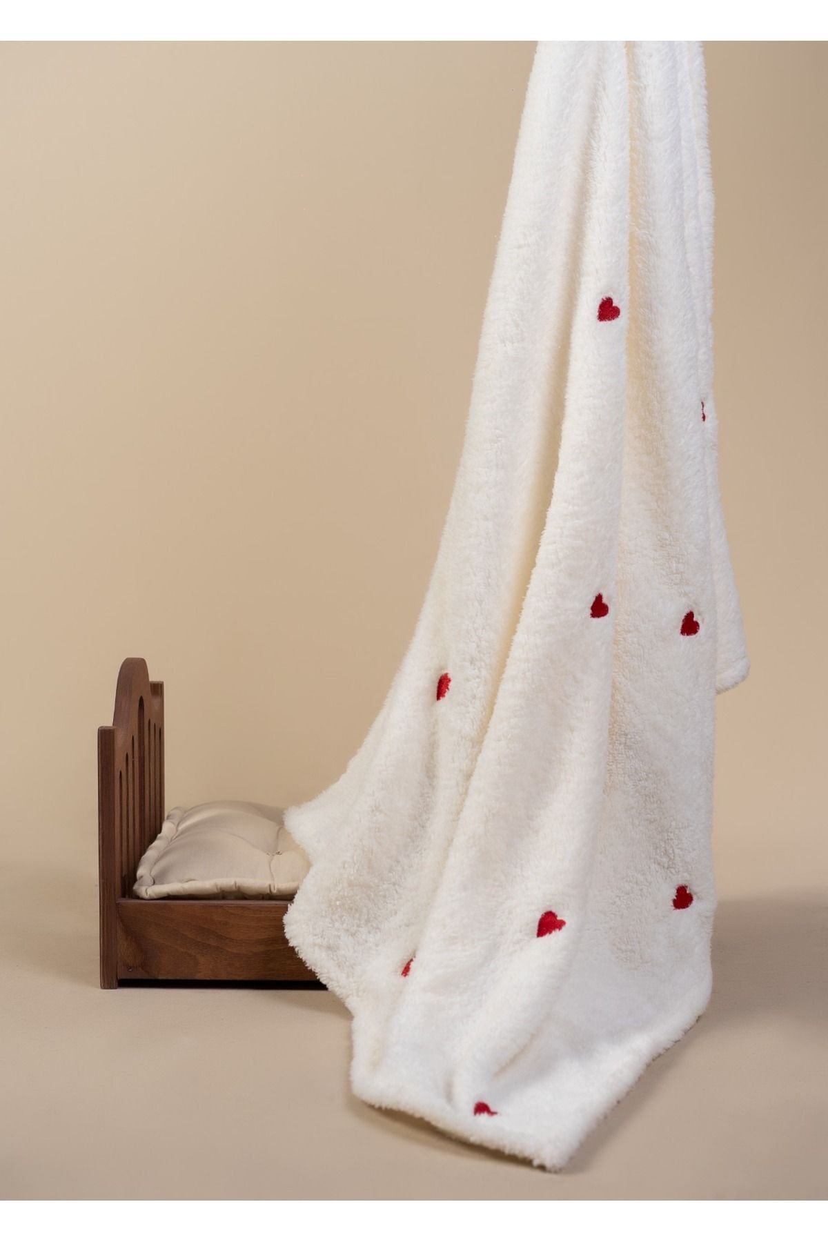 DensHaus Kalp Desenli Nakışlı Bebek Battaniyesi 90x110 Krem Wellsoft fotoğrafı 6 (önizleme)