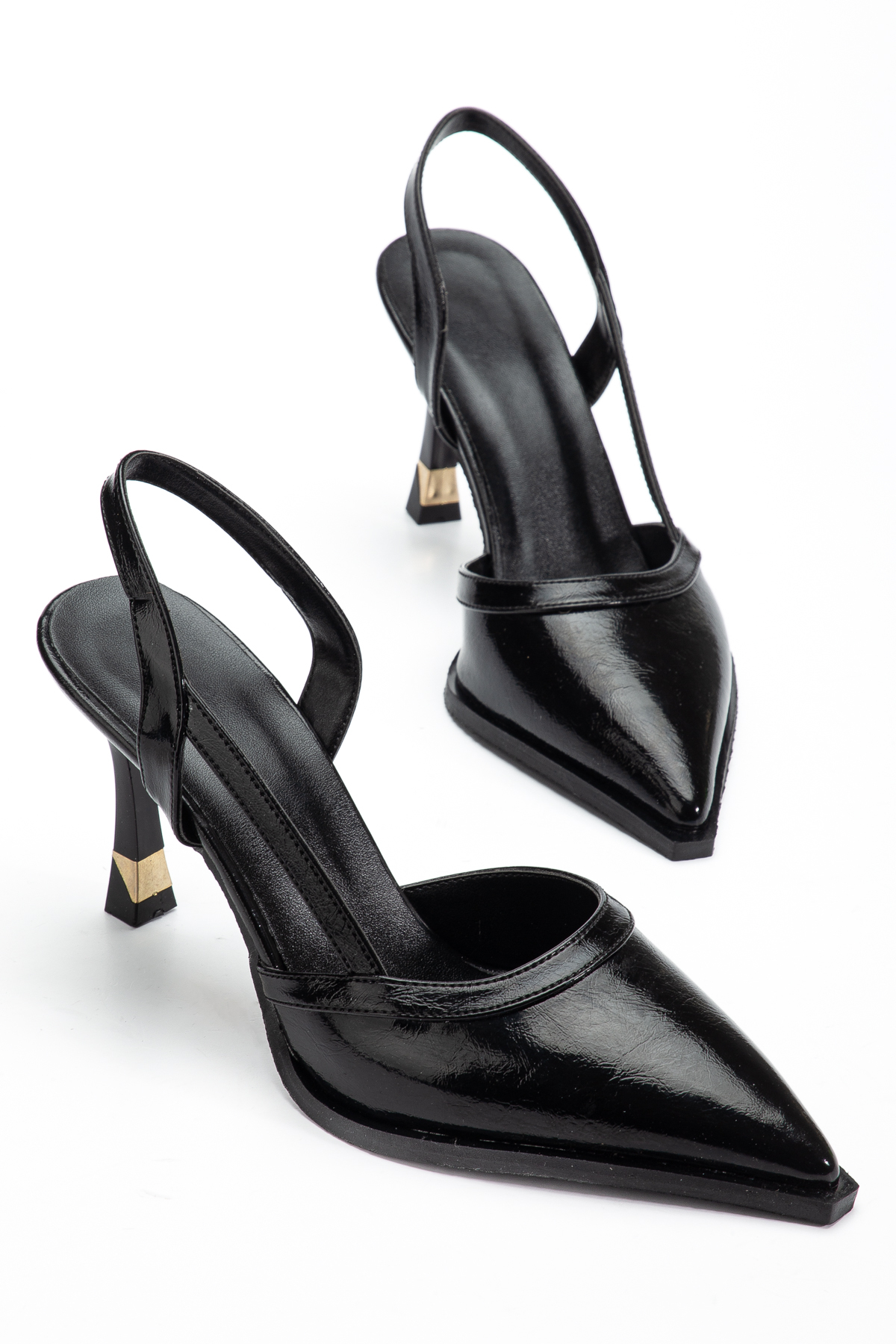 Nera Women's Black Pointed Stylish Heels
