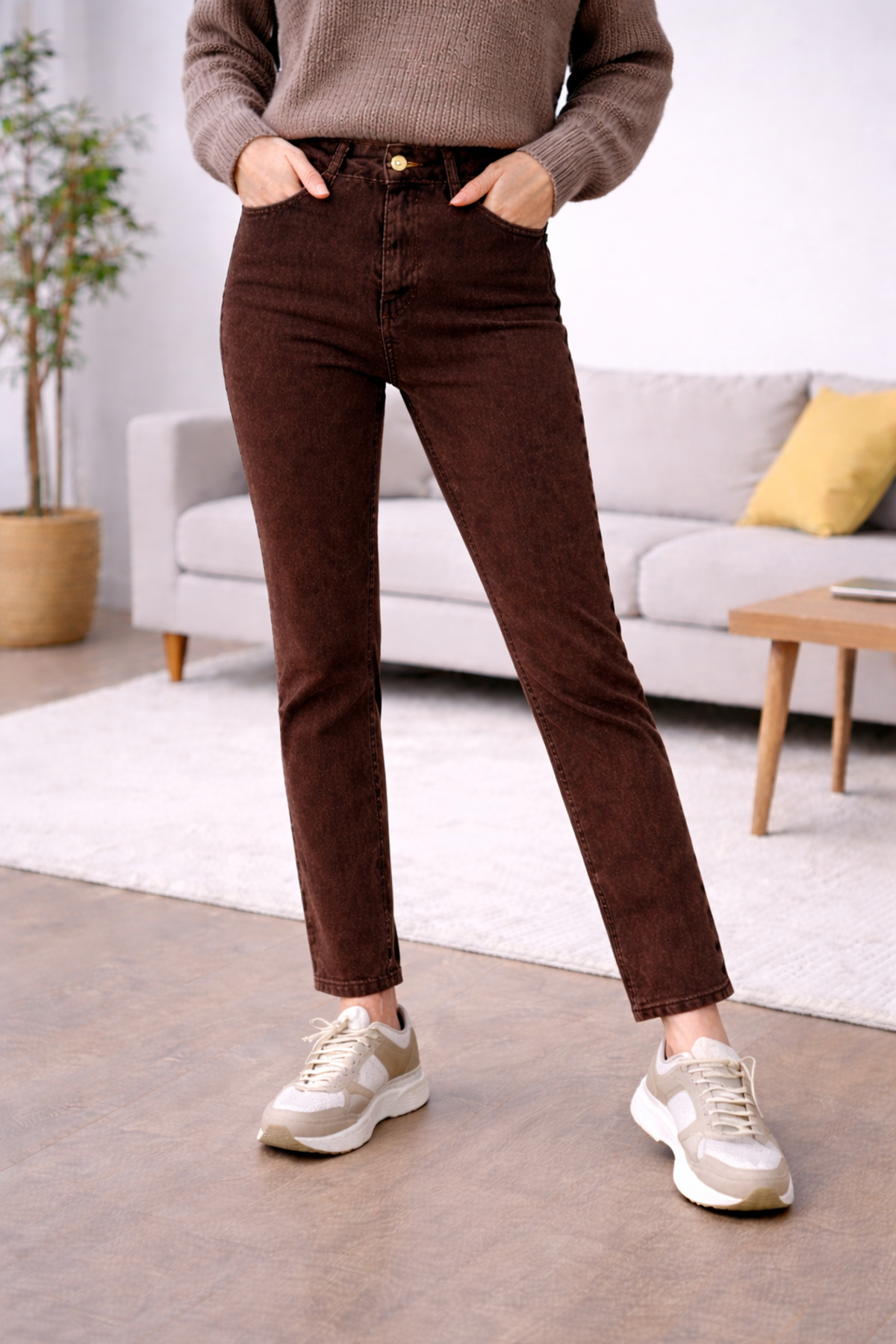 DELDNM  Line Kadın Kahverengi Yüksek Bel Likralı Trend Mom Jean - Görsel 4