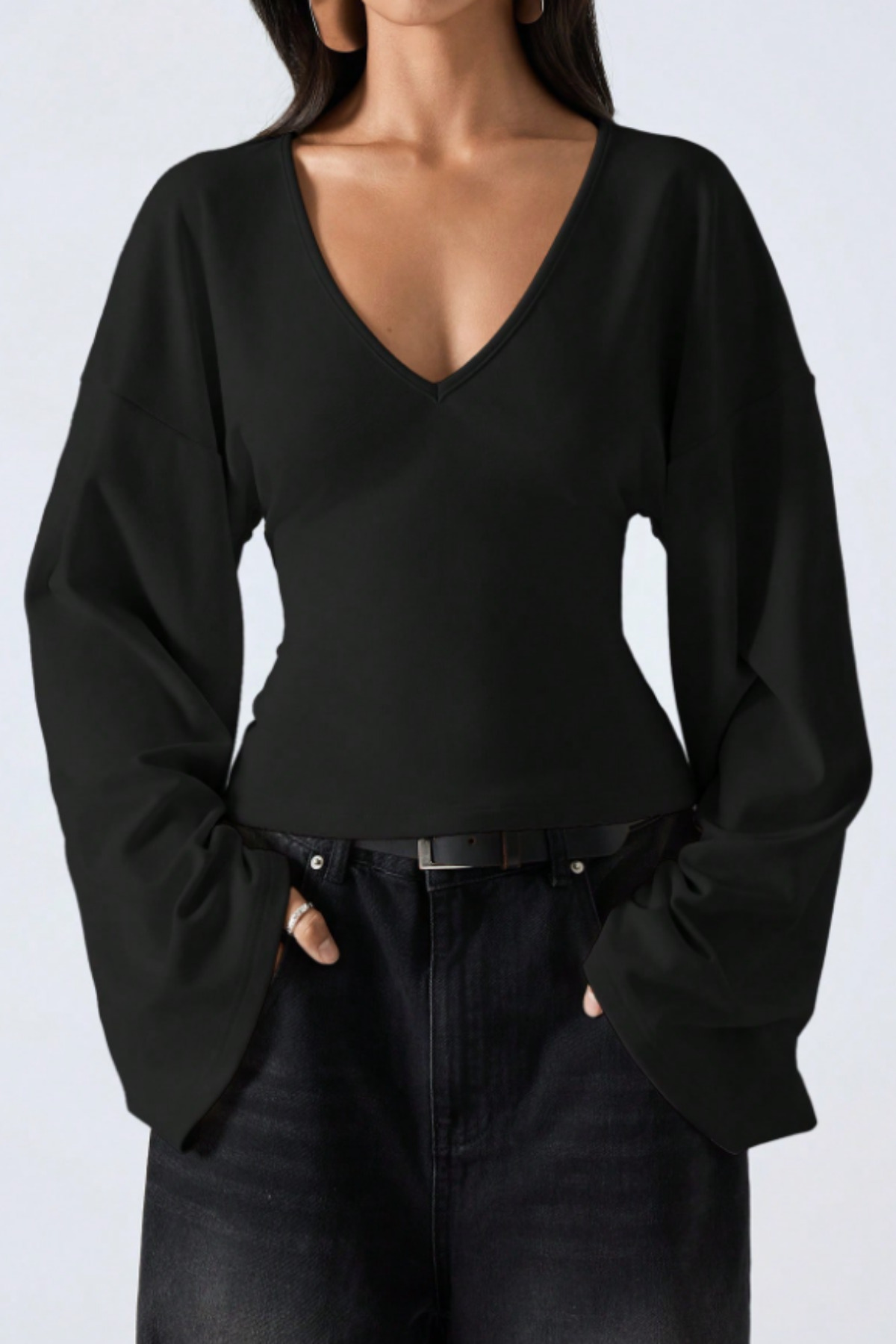Tarz Cool  Kadın V Yaka Uzun Kollu Belden Oturtmalı Bluz - Görsel 4