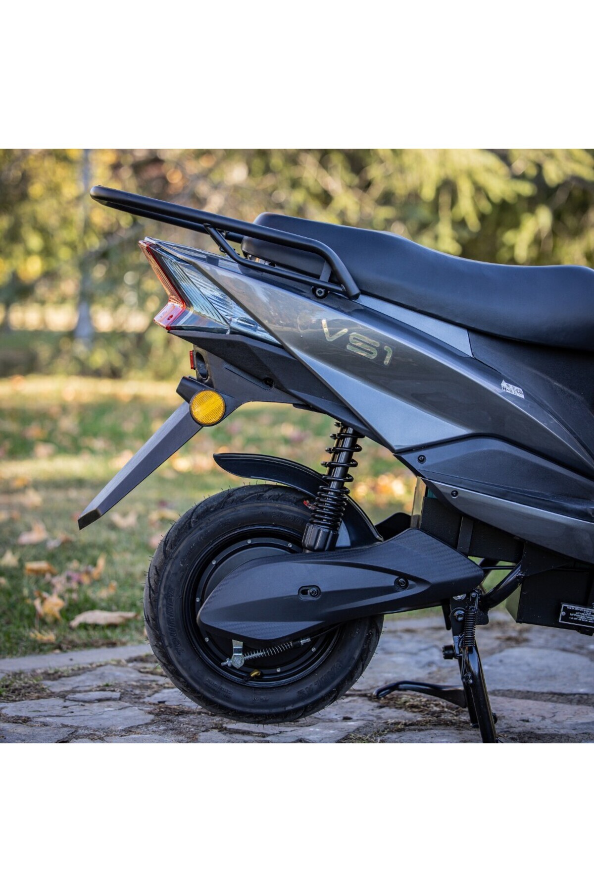 Resim Volta Vs1 Elektrikli Moped Gri 