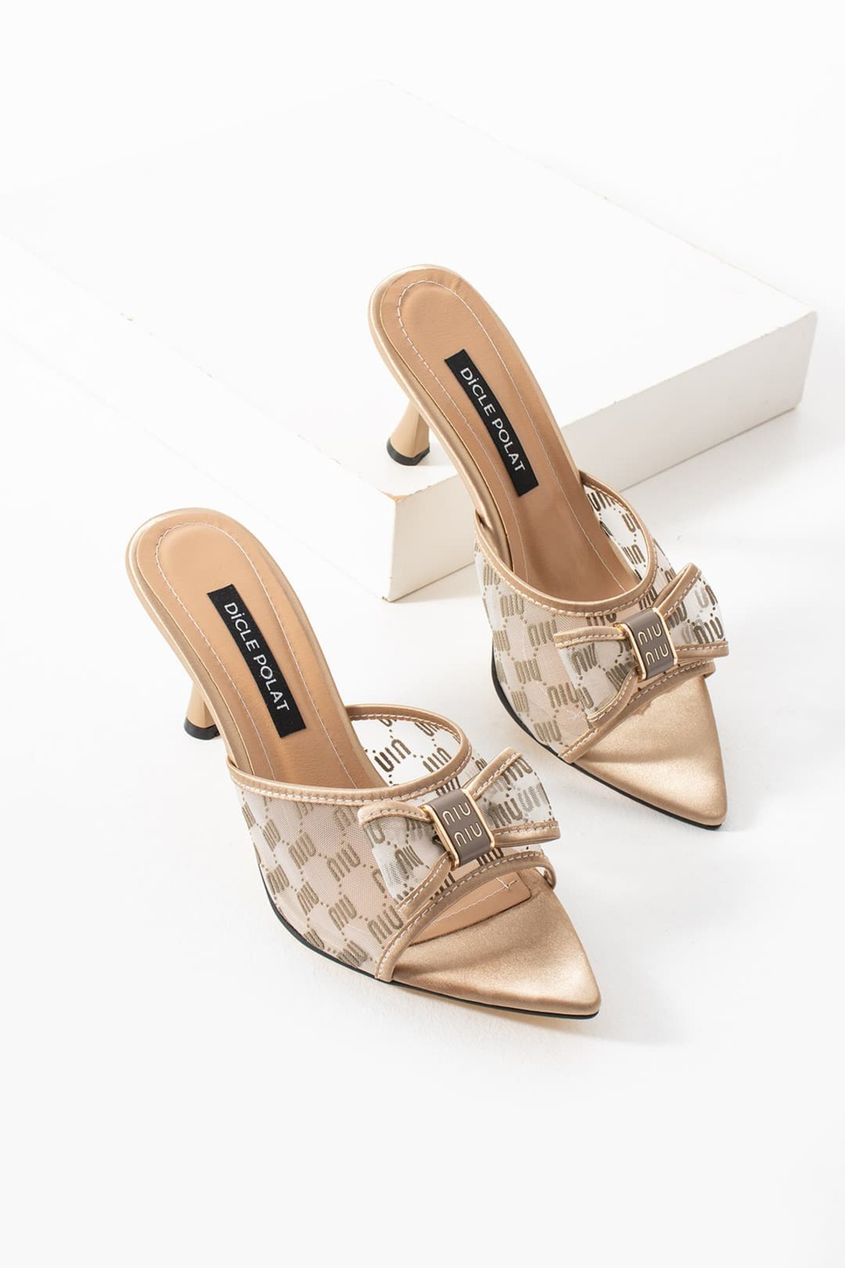 Women's Beige Net Bow Detailed Pointed Toe Heeled Slippers Lojo