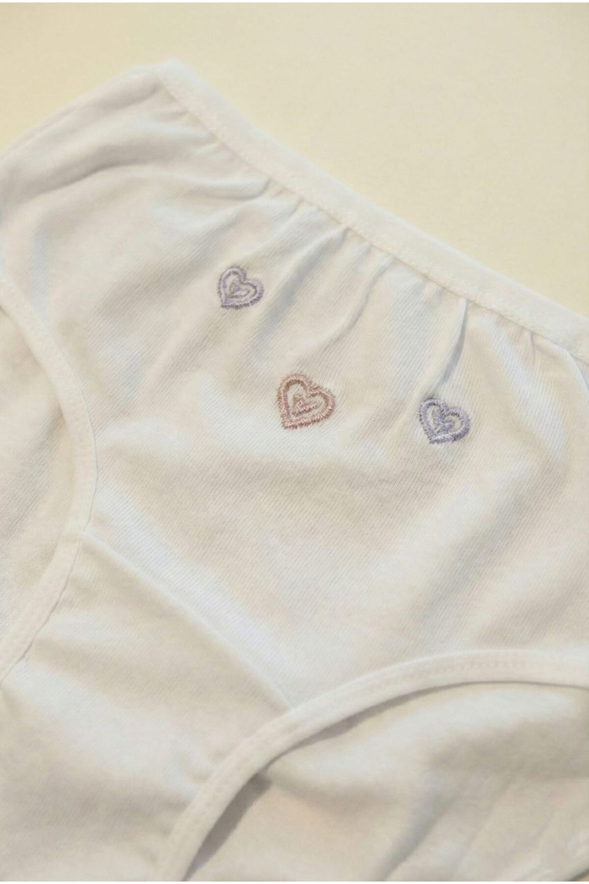 Tutku 5'li Paket Yüksek Bel Kız Bebek Külot - %100 Pamuk Ribana Nakışlı Beyaz Bebek İç Giyim Seti fotoğrafı 5 (önizleme)