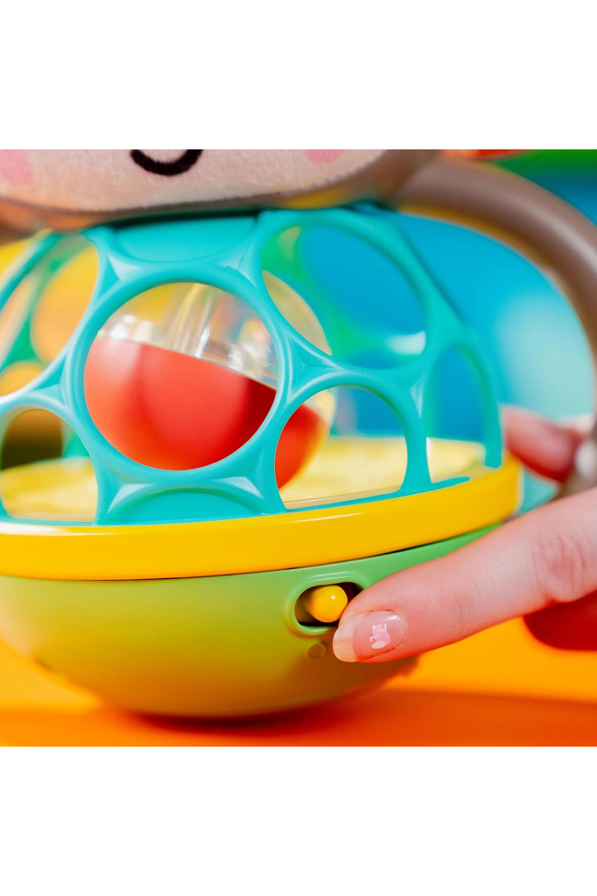 Bright Starts Grab & Giggle Monkey Light-Up Müzikal Çıngırak Oyuncağı fotoğrafı 3 (önizleme)