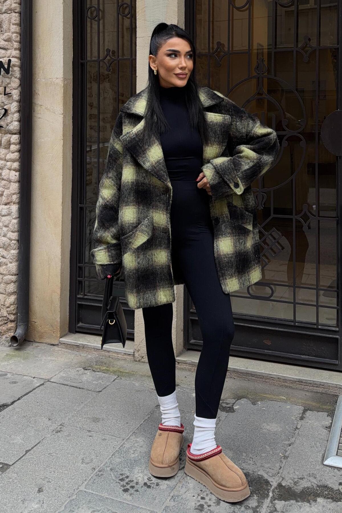 Lijuri  Ekose Desenli Yünlü Kaban 6191 - Görsel 3