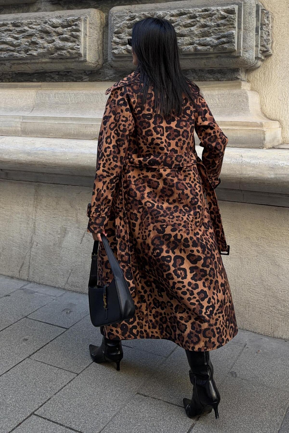 Lijuri  Leopar Desenli Kuşaklı Trenç 7137 - Görsel 8