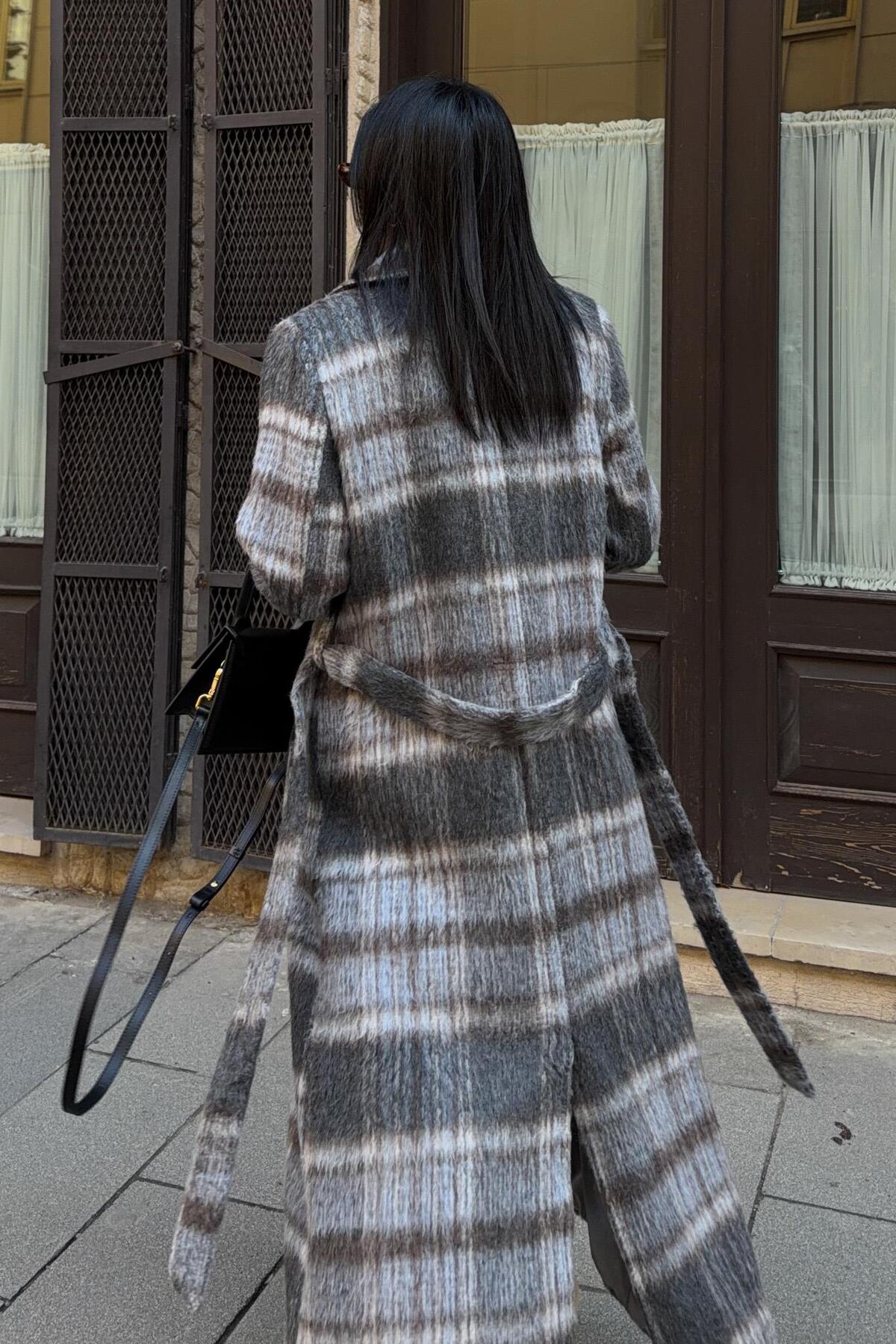 Lijuri  Ekose Desenli Kuşaklı Kaşe Kaban 7134 - Görsel 8