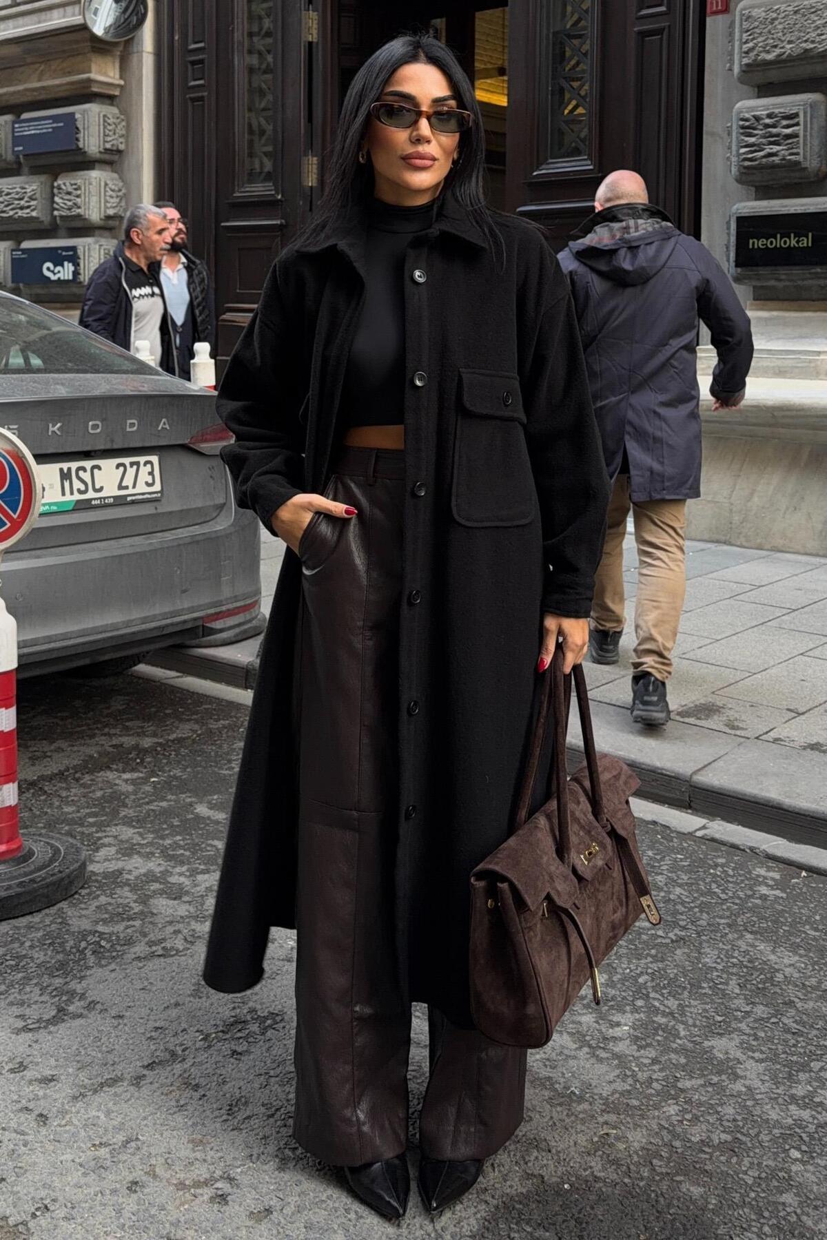 Lijuri  Oversize Cepli Düğmeli Uzun Kaşe Kaban 7131