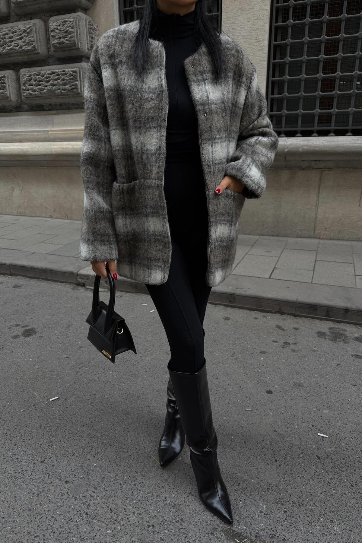 Lijuri  Yuvarlak Yaka Ekose Desenli Tüylü Mont 7140 - Görsel 8