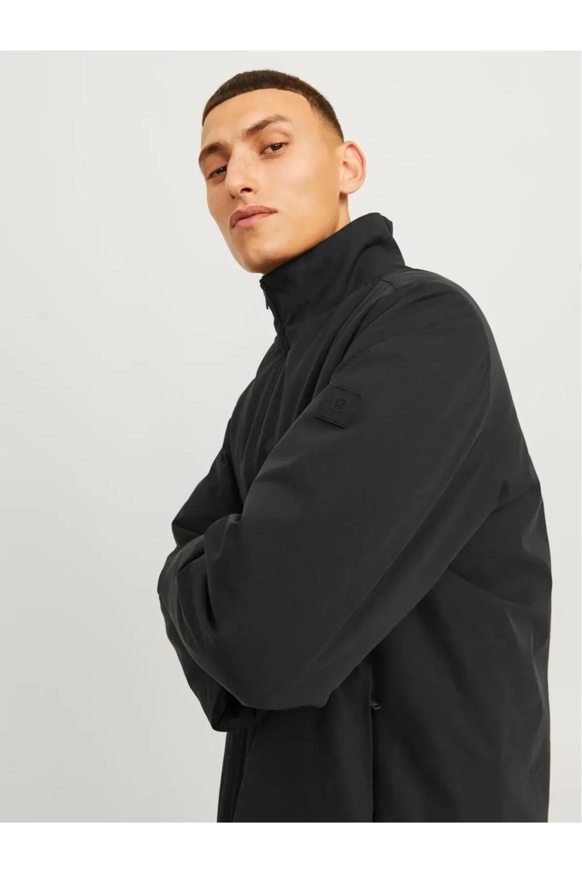 کت مردانه جک اند جونز مدل Jprcccity یقه ایستاده جک اند جونز پلار سافت شل Jack & Jones