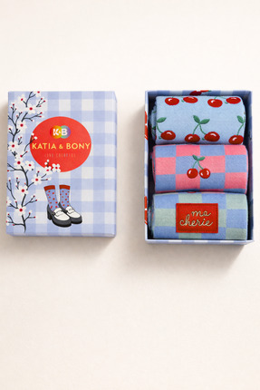 Katia & Bony Kadın 3'lü Kiraz Desenli Kutulu Soket Çorap
