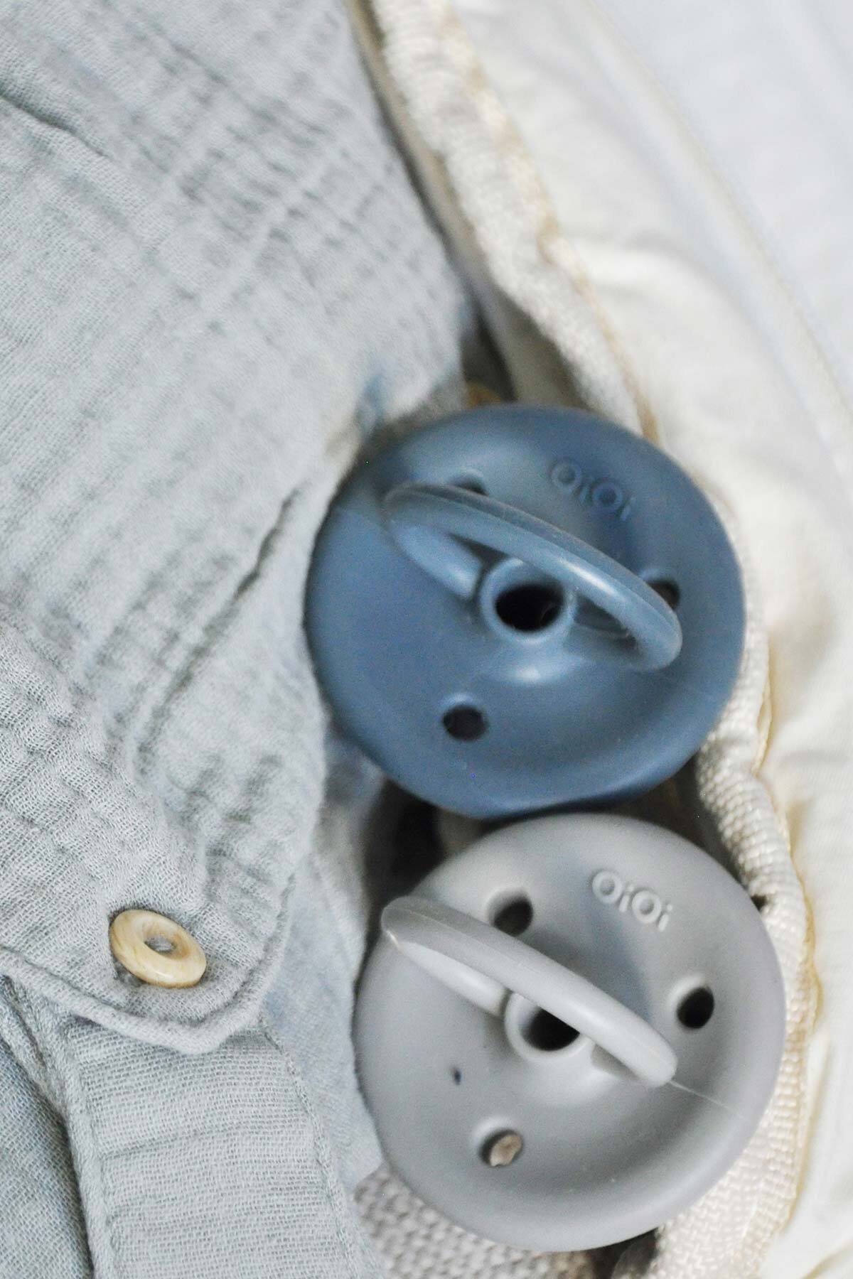 OiOi Silikon Emzik Powder Grey Gri 0 Ay+ fotoğrafı 4 (önizleme)