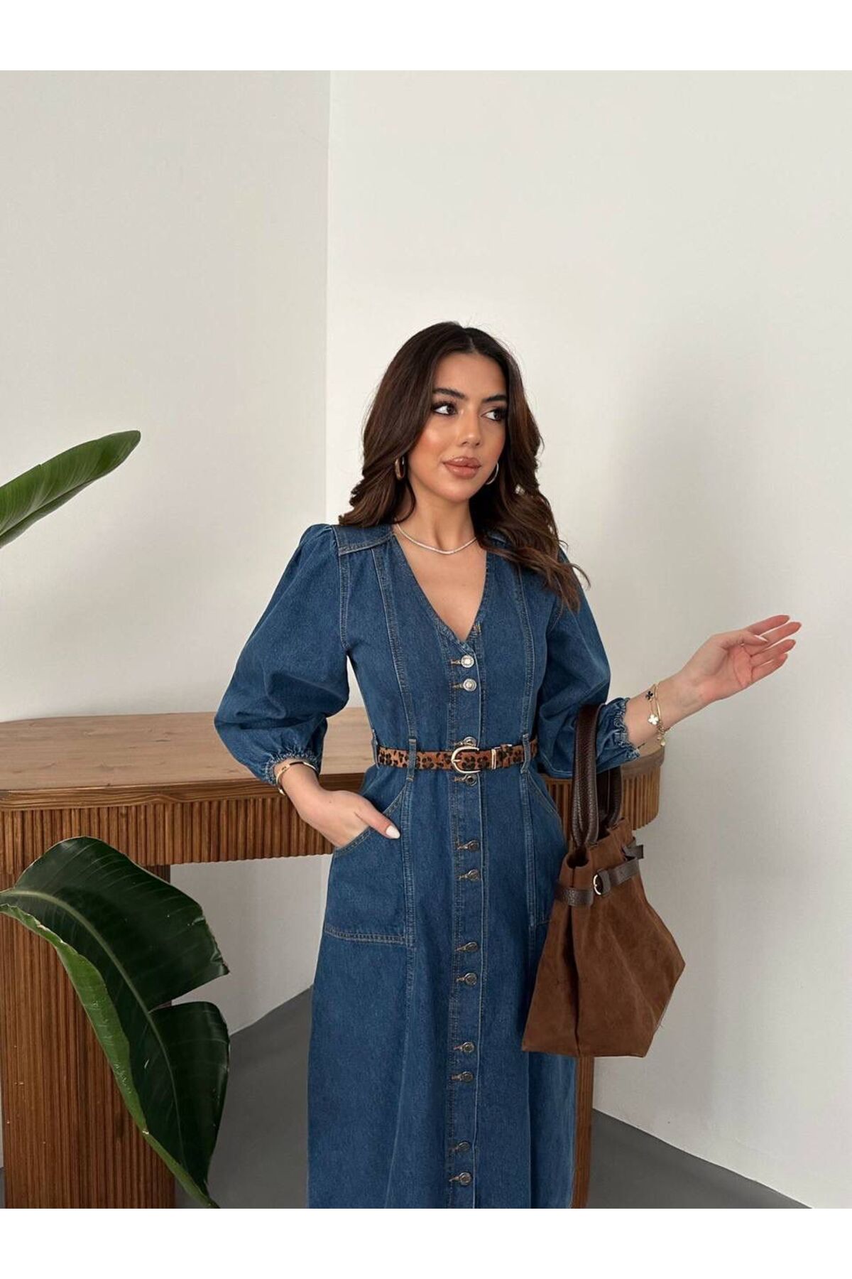 Ekim Store  V Yaka Yarım Kol Düğmeli Kot Elbise - Görsel 4