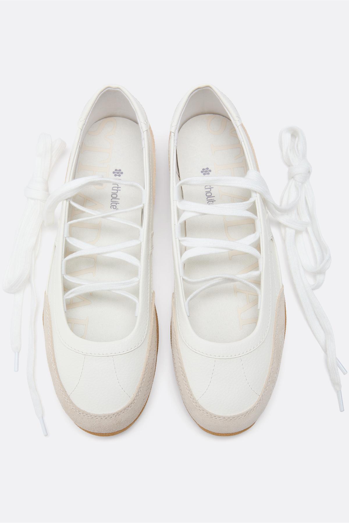 White High-Top Sneakers- Stradivarius, Mens Size 10 (No Box Included)- Brand New The Best White Sneakers You Can Buy In 2026 For Every Budget main image 4