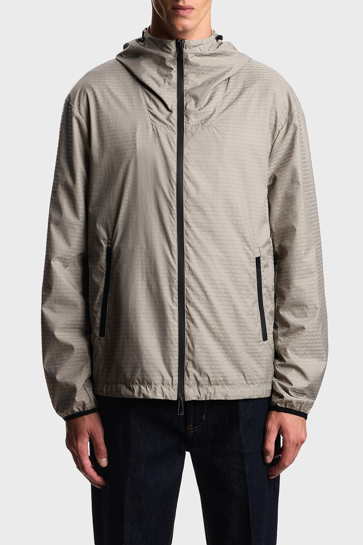 Emporio Armani Regular Fit Logolu Kapüşon Yaka Mont Erkek MONT