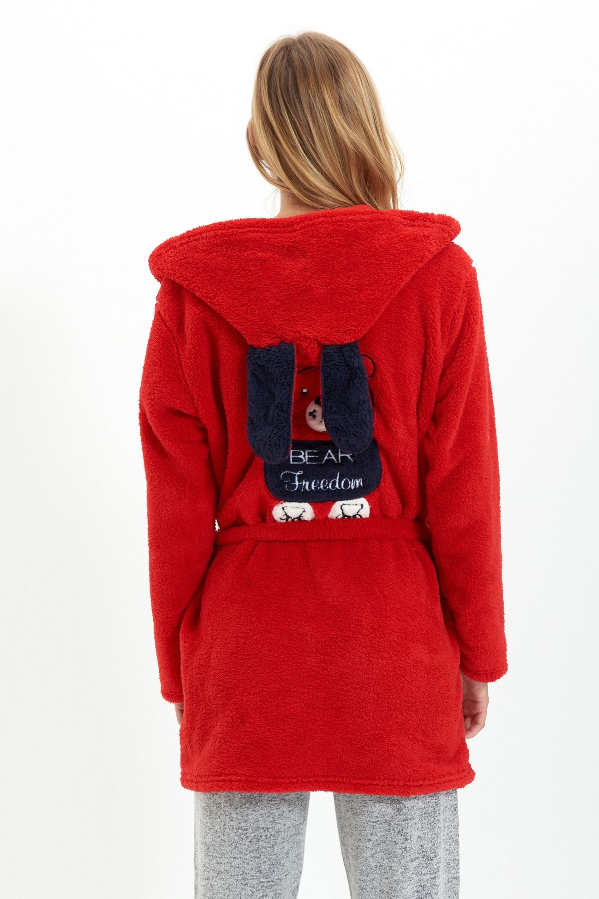 Trendyol Collection-Czerwony haftowany pluszowy szlafrok zimowy - Thmaw22Sb0004 4
