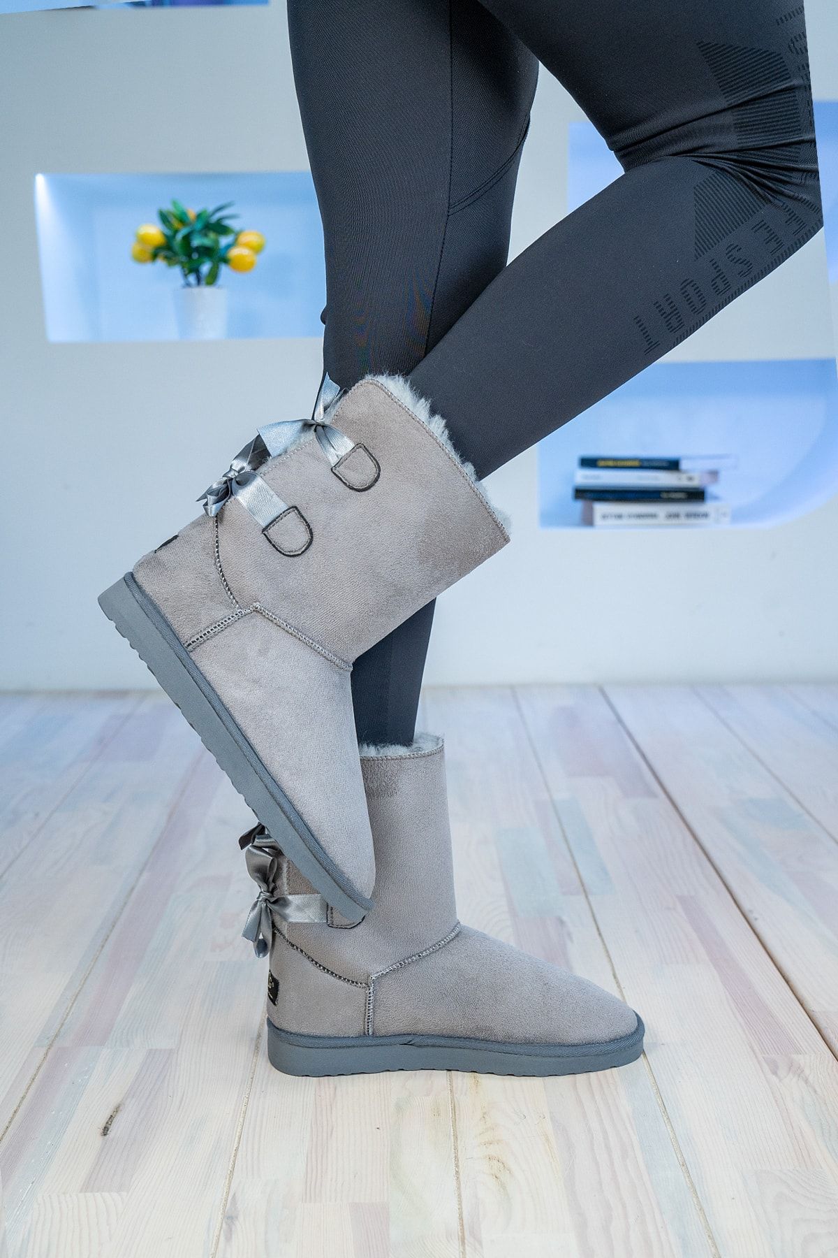Bartrobel Women Girls Gray Suede Boots with Ribbon Medium Size