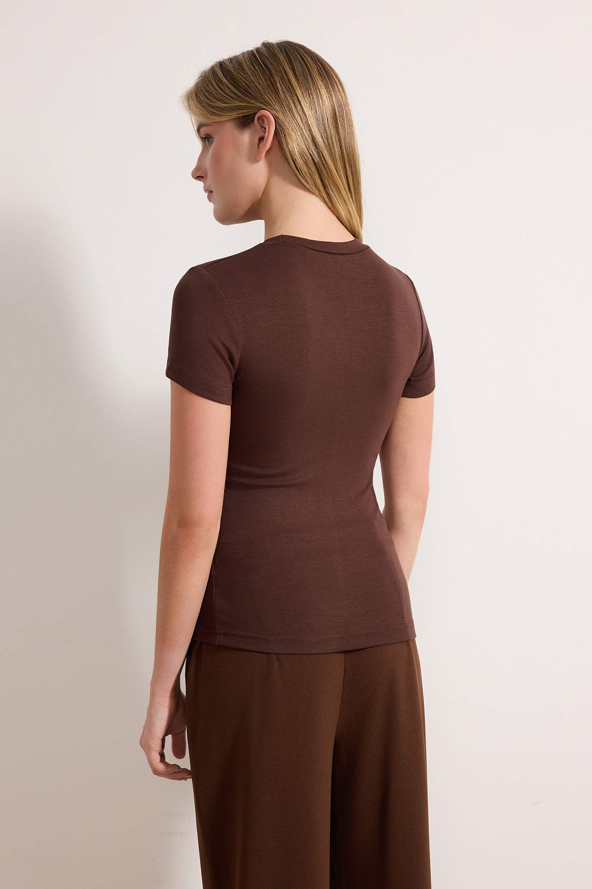 Trendyolmilla  Kahverengi*002 Örme Bluz TWOSS24BZ00296 - Görsel 4