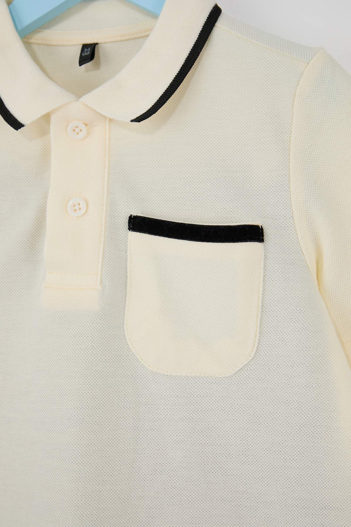 djeciji-komplet-za-djecake---majica-i-sorc