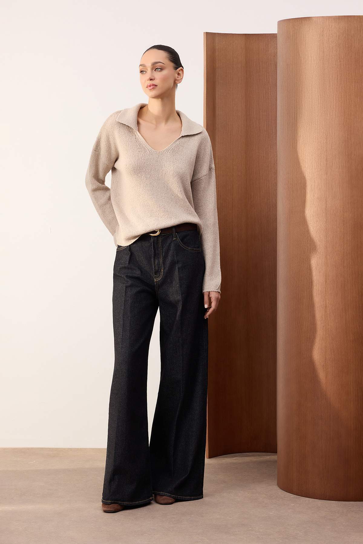 Trendyolmilla  Wardrobe Essentials Vizon Geniş Kalıp Bluz Görünümlü Triko Kazak TWOSS26KZ00001 - Görsel 2