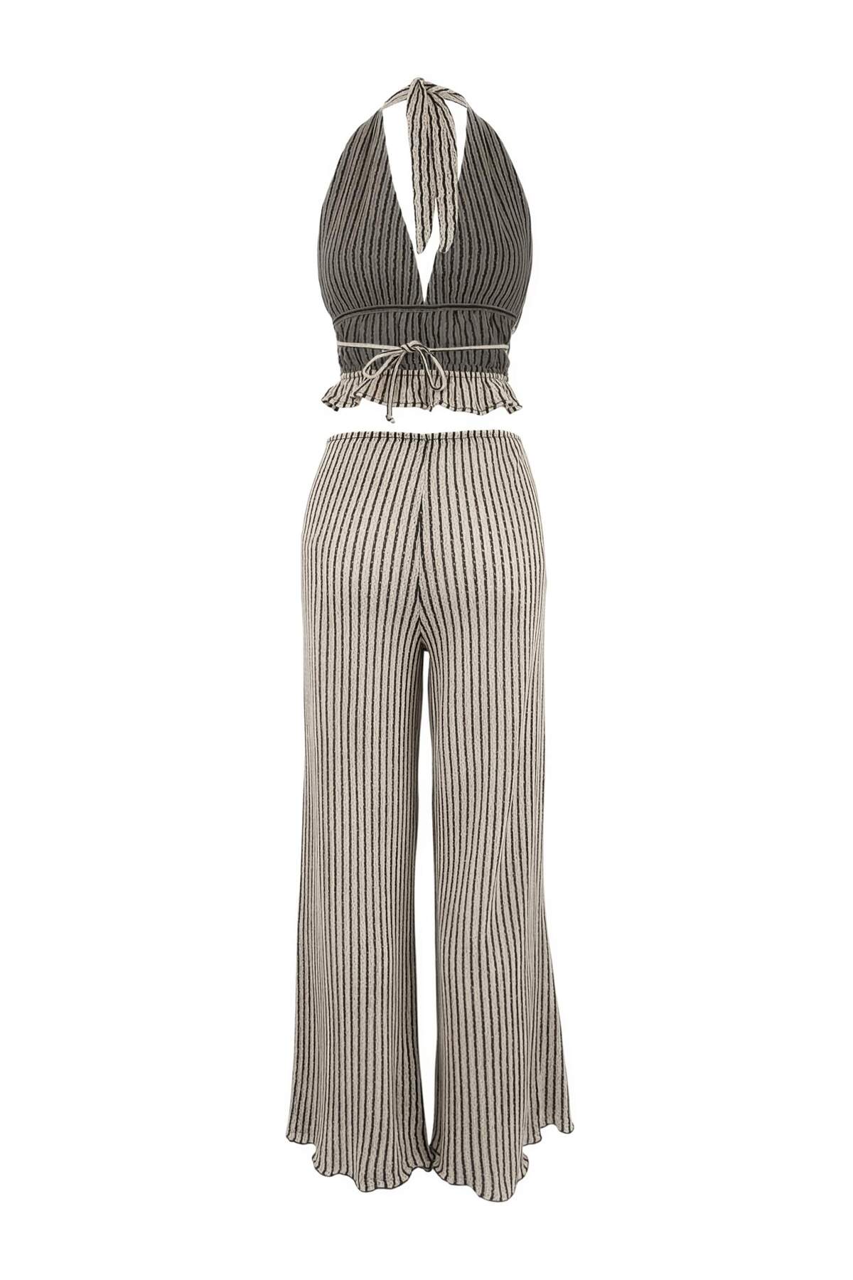 Trendyolmilla  Çizgili Örme Sırt Dekolteli Boyundan Bağlamalı Plaj Bluz Pantolon Takım TBESS26AU00007 - Görsel 8