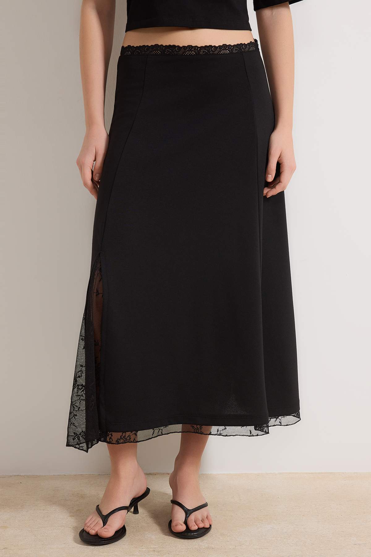 trendyolmilla-womens-flat-midi-skater-skirt