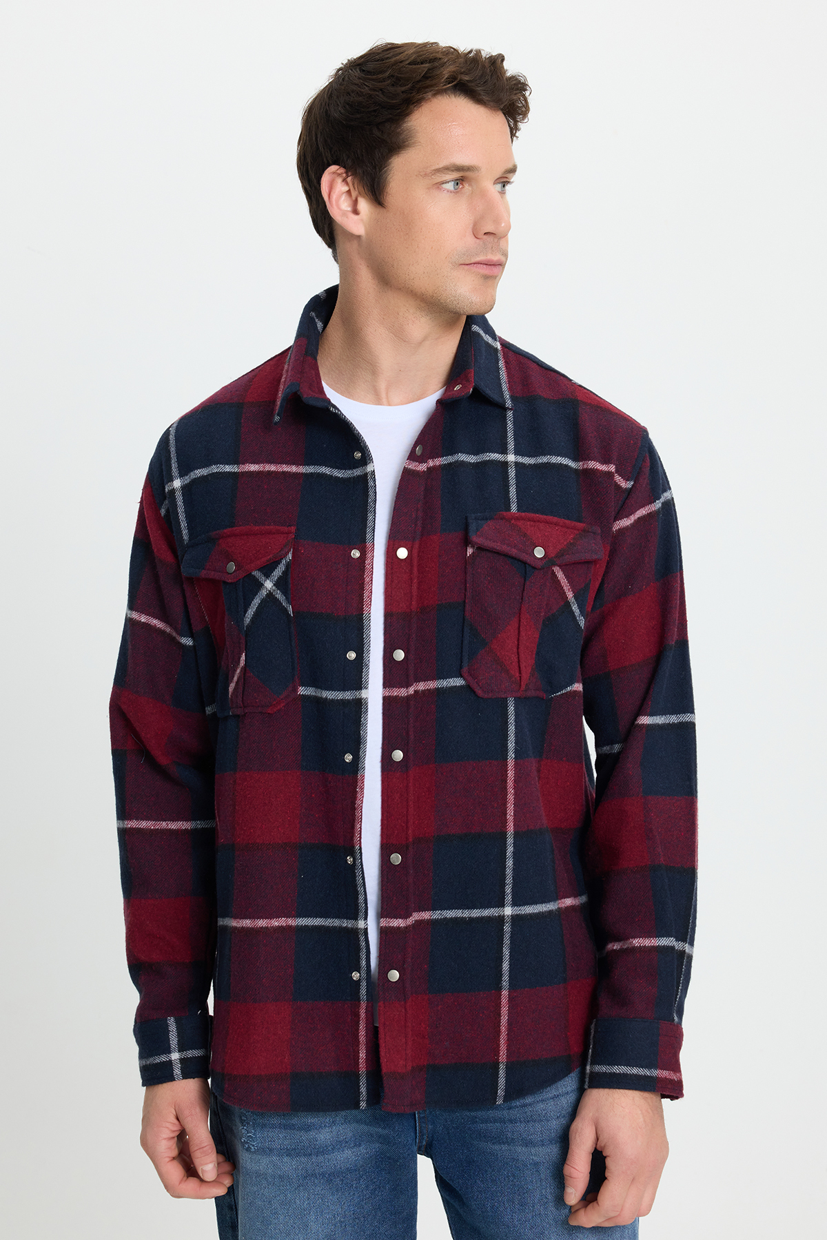 پیراهن زمستانی شطرنجی دو جیب دار مردانه Relax Fit Casual Cut Lemberjack — رنگارنگ RF240053-7300 — تصویر 2 از 8