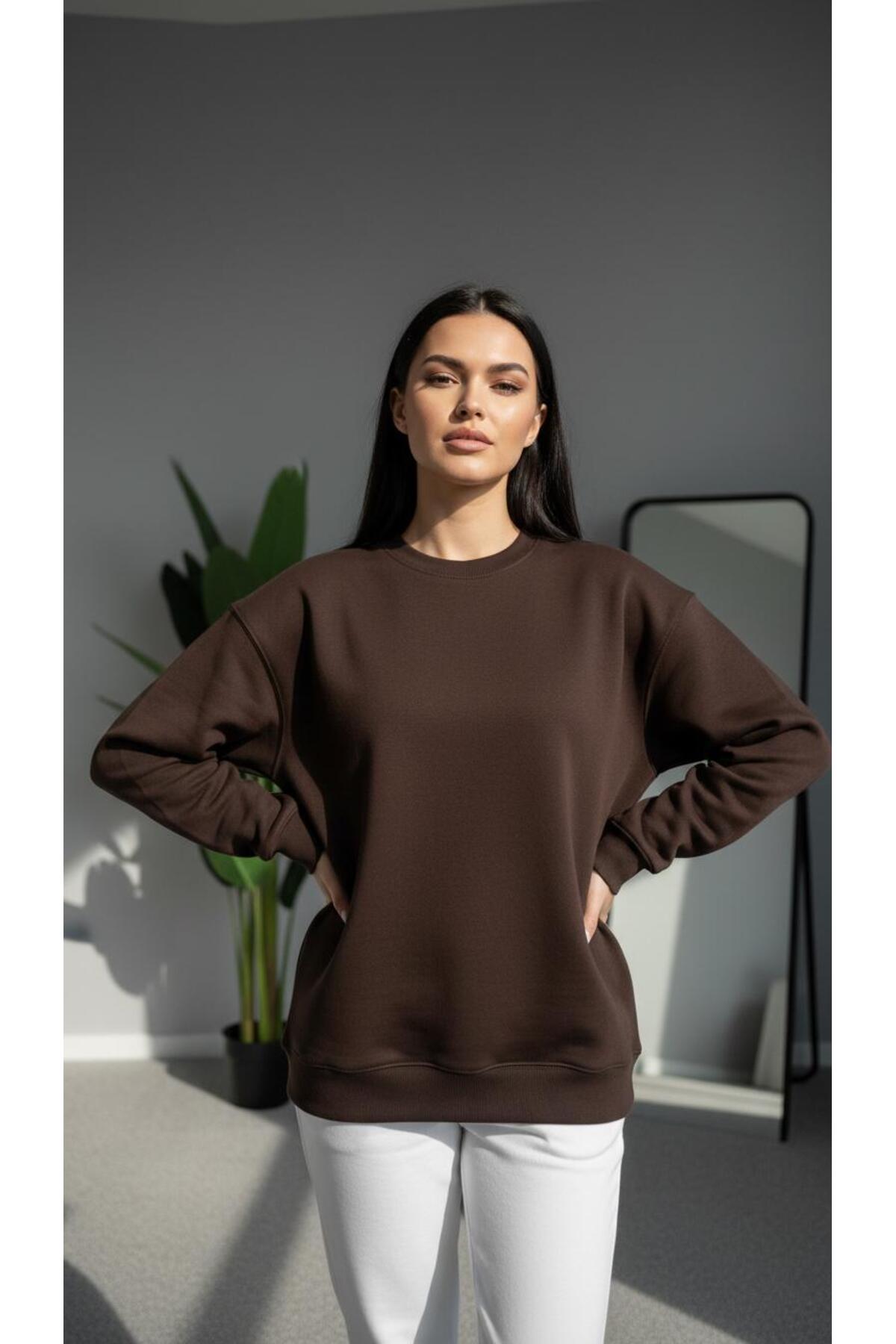 Oversize Wide Fit Crew Neck Plain Basic Sweatshirt