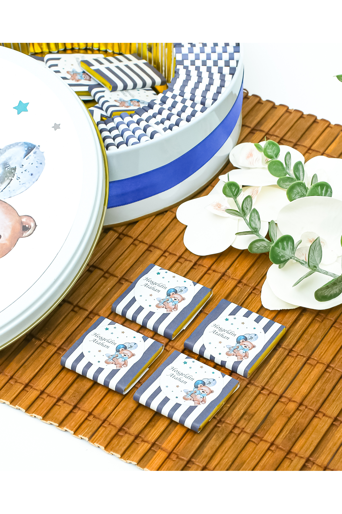 Angel Gift Chocolate 50 Adet Isme Özel Ayıcıklı Erkek Bebek Hoşgeldin Hediyelik Doğum-doğumgünü Çikolatası fotoğrafı 4 (önizleme)