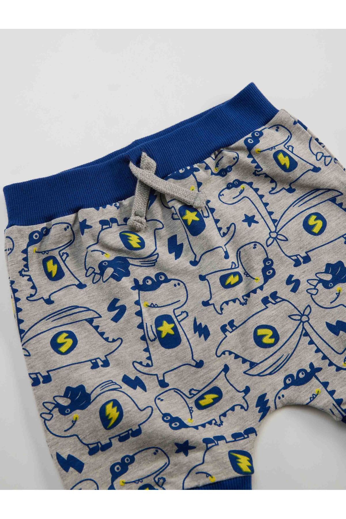 Denokids Super Dino Erkek Bebek T-shirt Kapri Şort Takım fotoğrafı 5 (önizleme)
