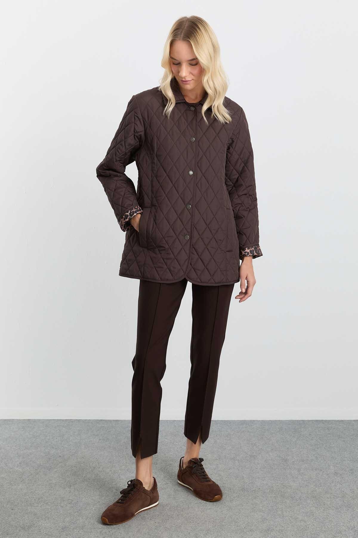 Selen Giyim  İçi Leopar Astarlı Şömizye Yaka Kapitone Mont / KAHVE - Görsel 2