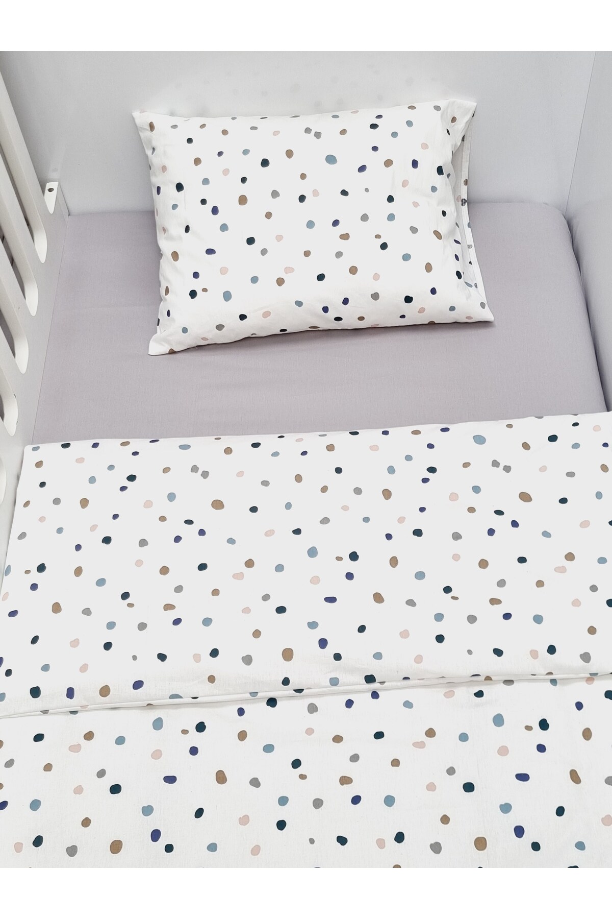 Yada Baby %100 Pamuklu Kumaştan Bebek 6 Parça Yorgan Ve Nevresim Takımı & Uyku Seti (70 X 120 CM) fotoğrafı 3 (önizleme)