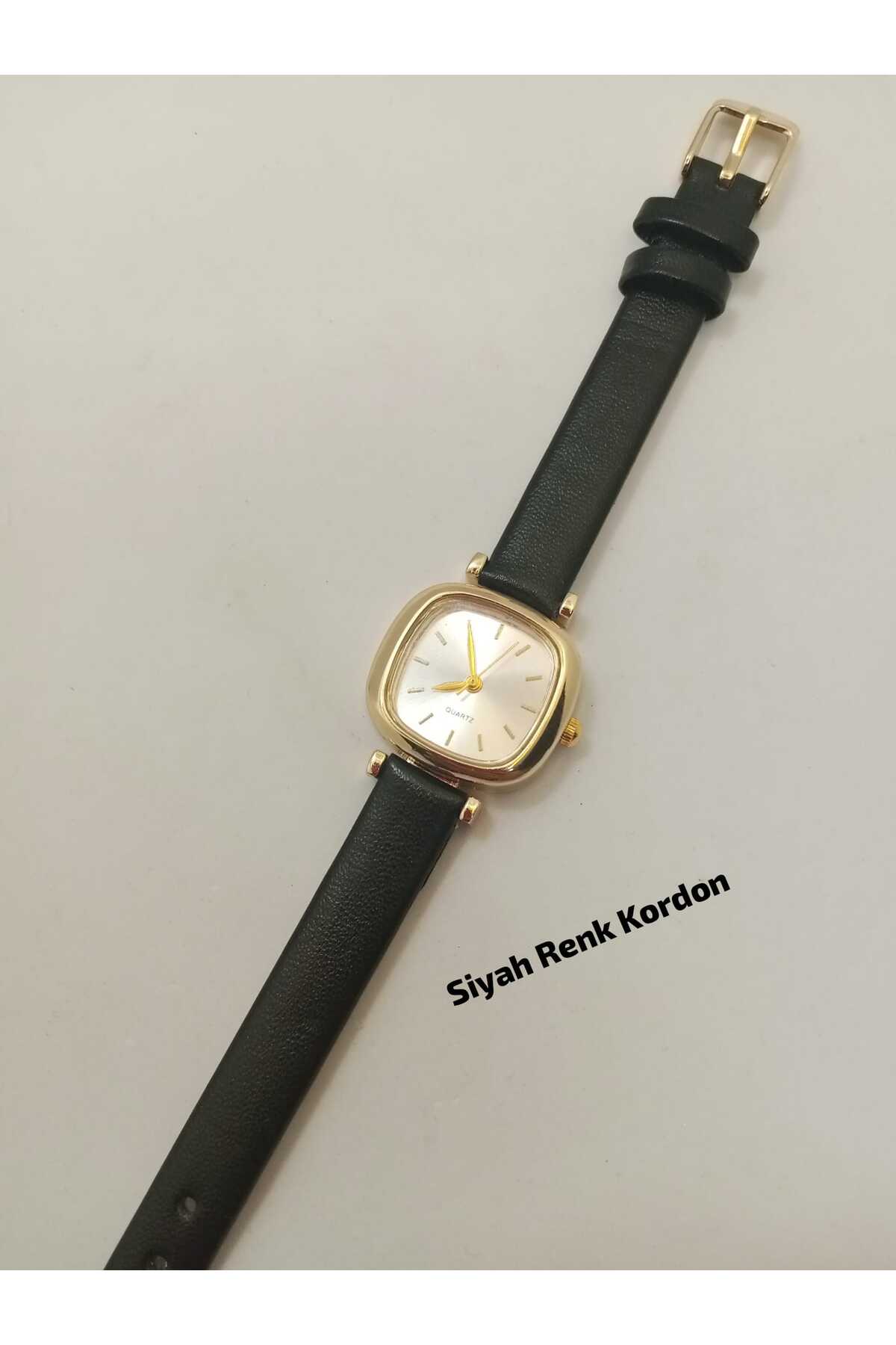 Retro Design- Black Strap - Vintage Round Gold Case - Women Wrist Watch