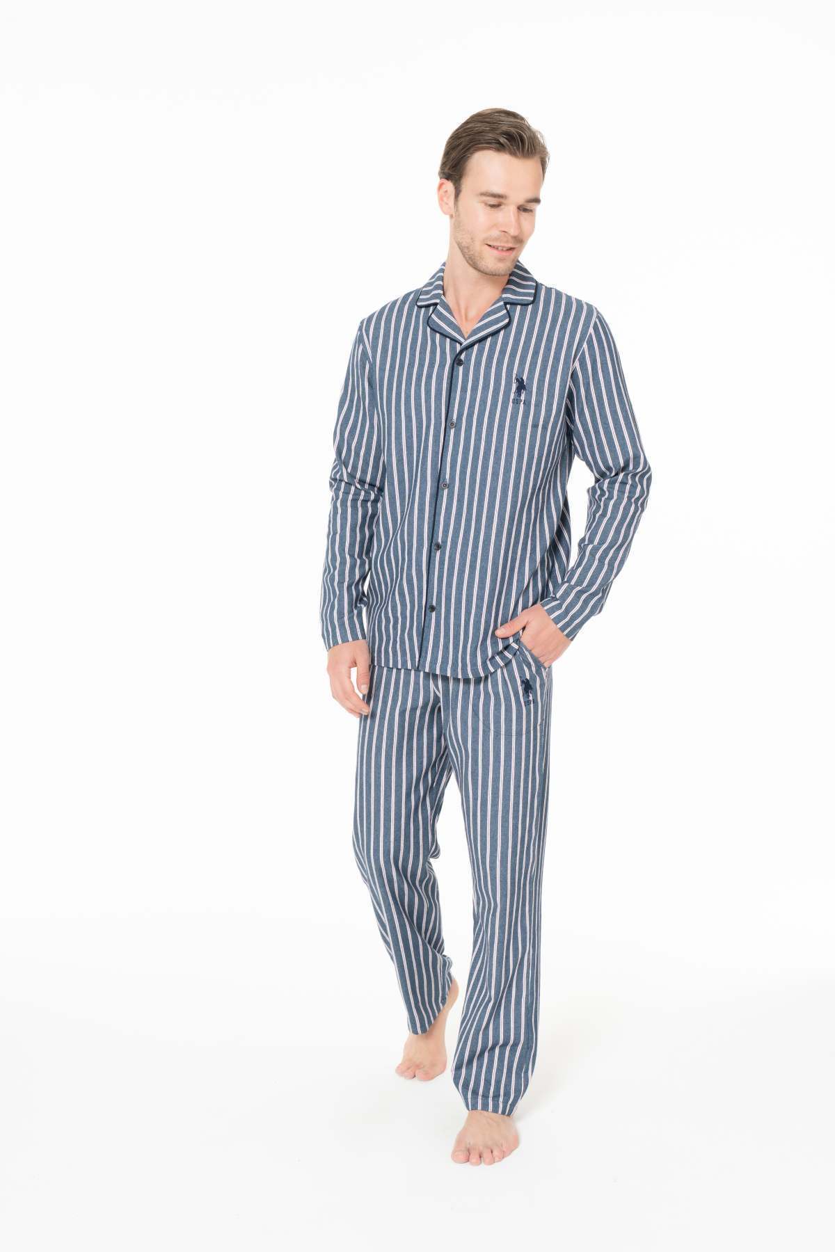 یو اس پولو ست لباس خواب مردانه آستین بلند سرمه‌ای با دکمه‌های جلویی - سرمه‌ای - سایز M، کد ۱۸۹۷۸