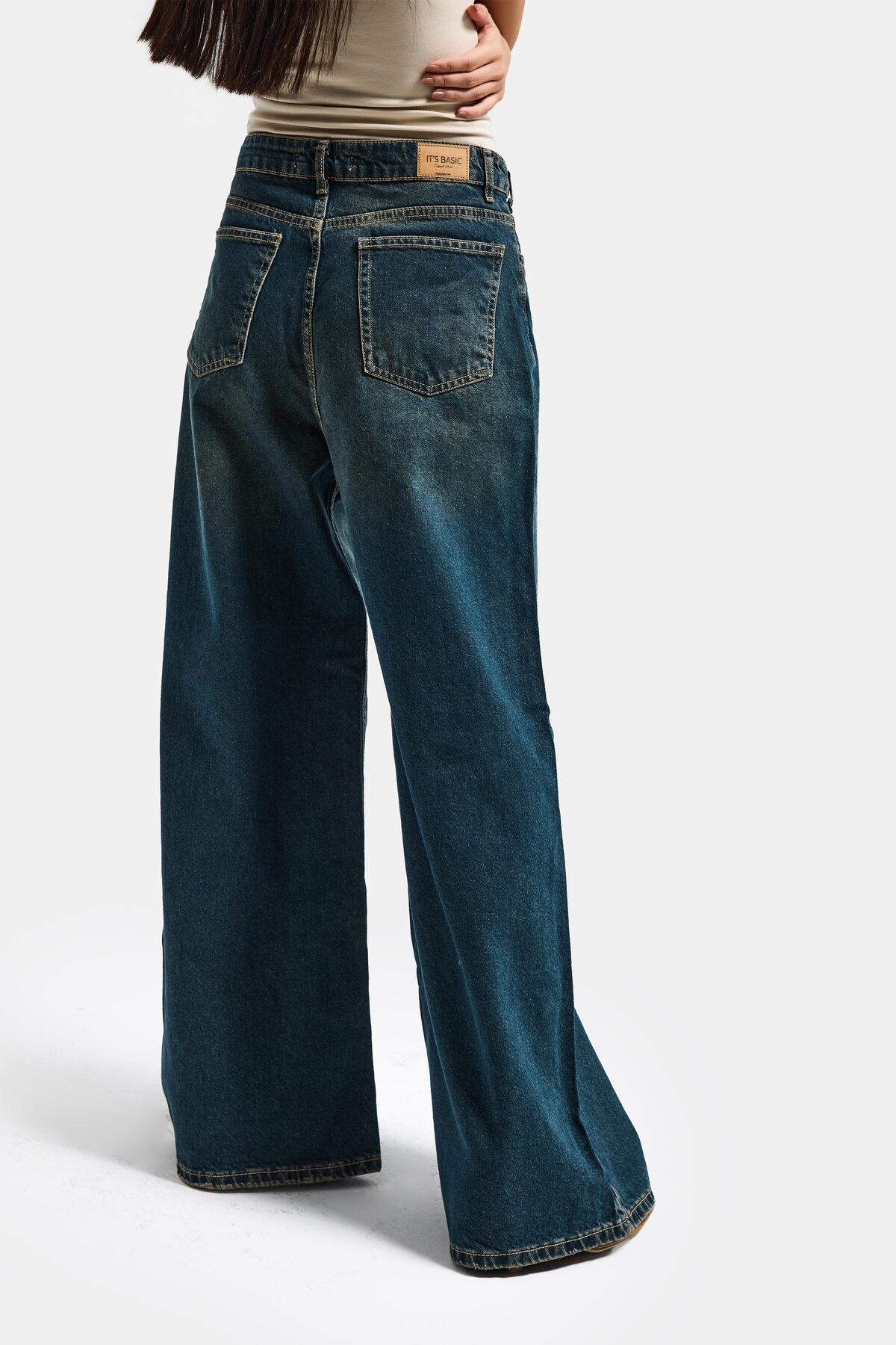 it's basic  Kadın Koyu Tint Renk Mega Baggy Fit Bol Kesim Denim Jean - Görsel 5