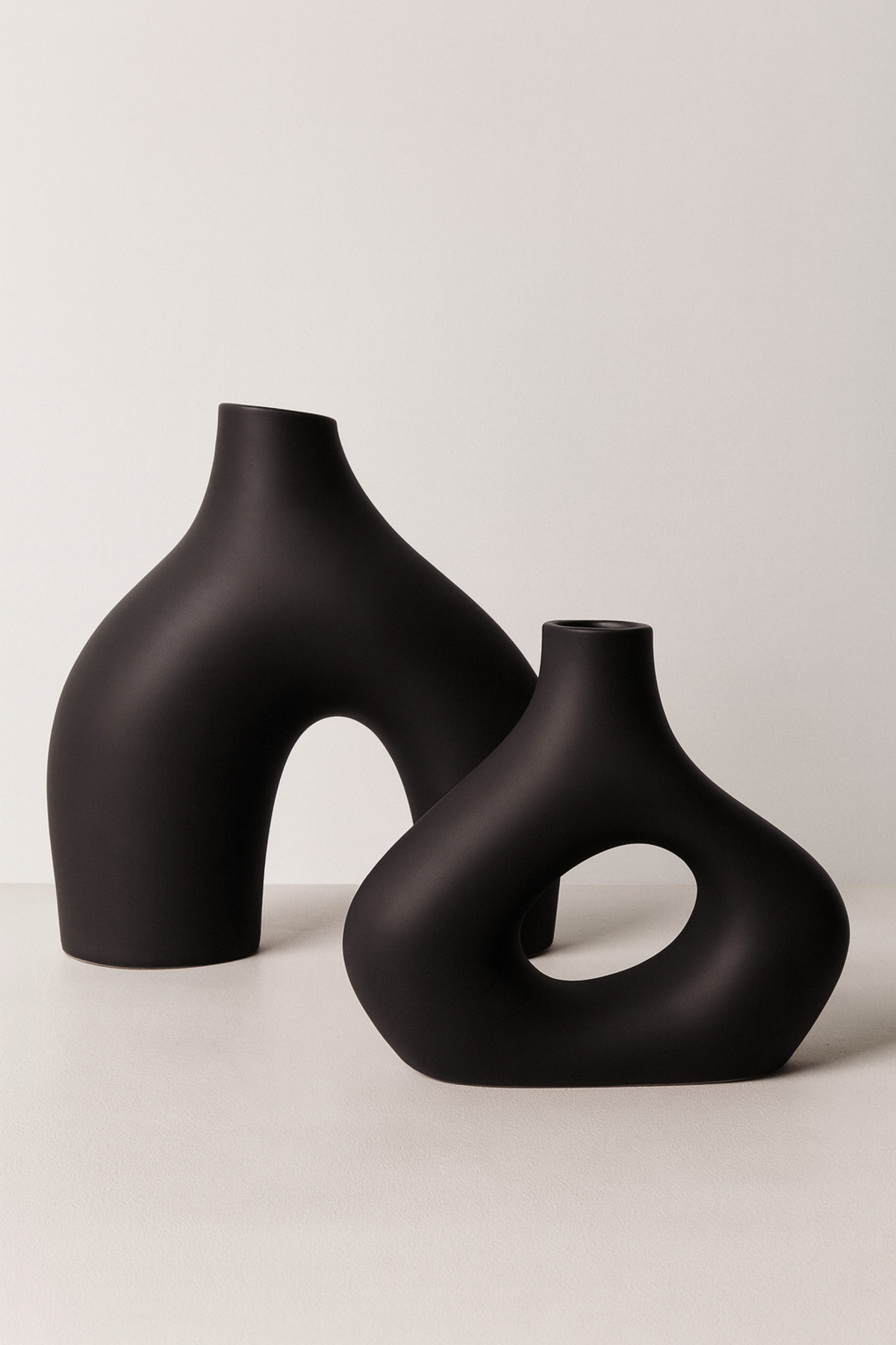 Black Vase 2-Piece Ceramic XL Size Bohemian Simple Stylish Modern Design