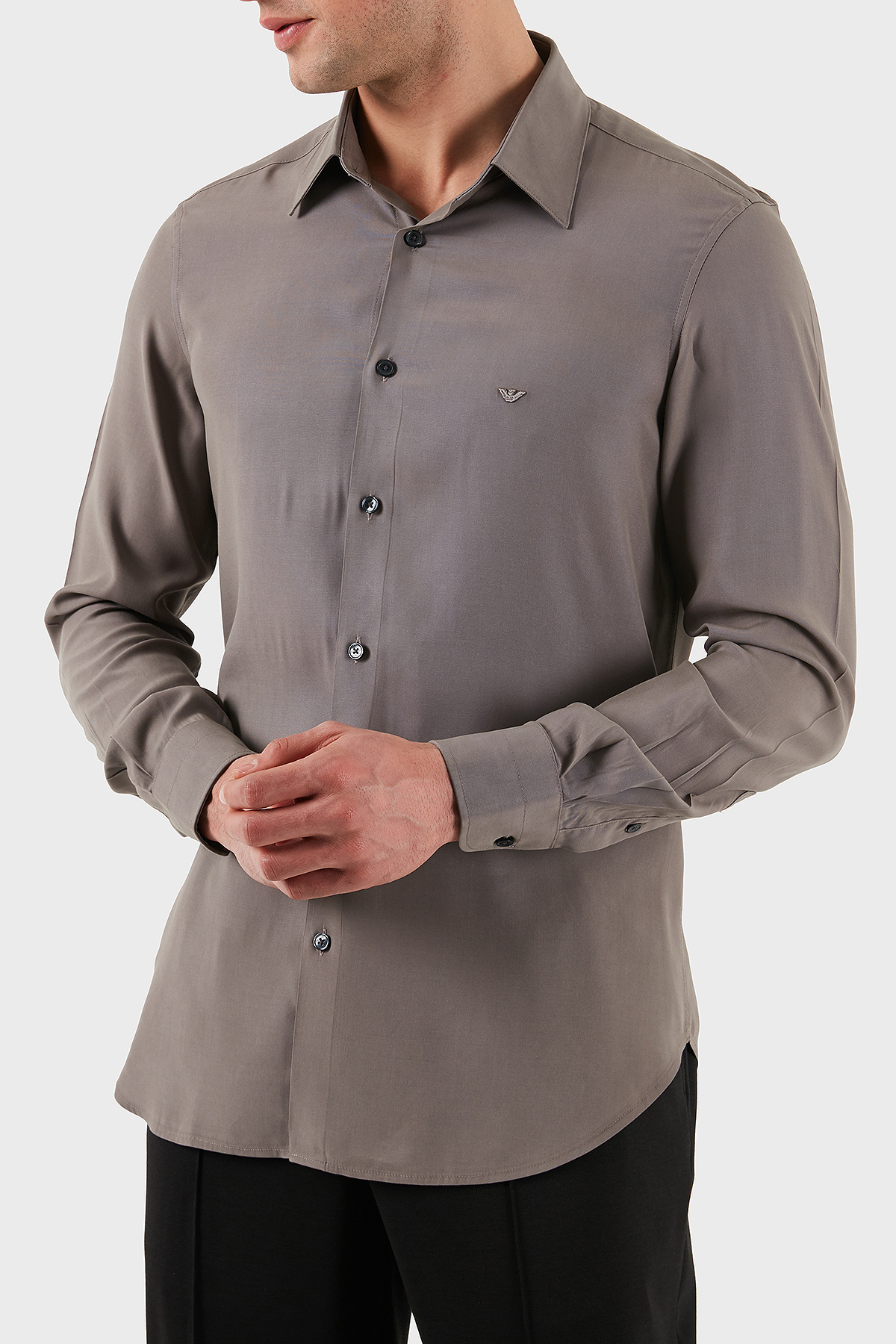 امپوریو آرمانی پیراهن مردانه نخی آستین بلند دکمه‌دار بژ EM001537 AF14214-U6107