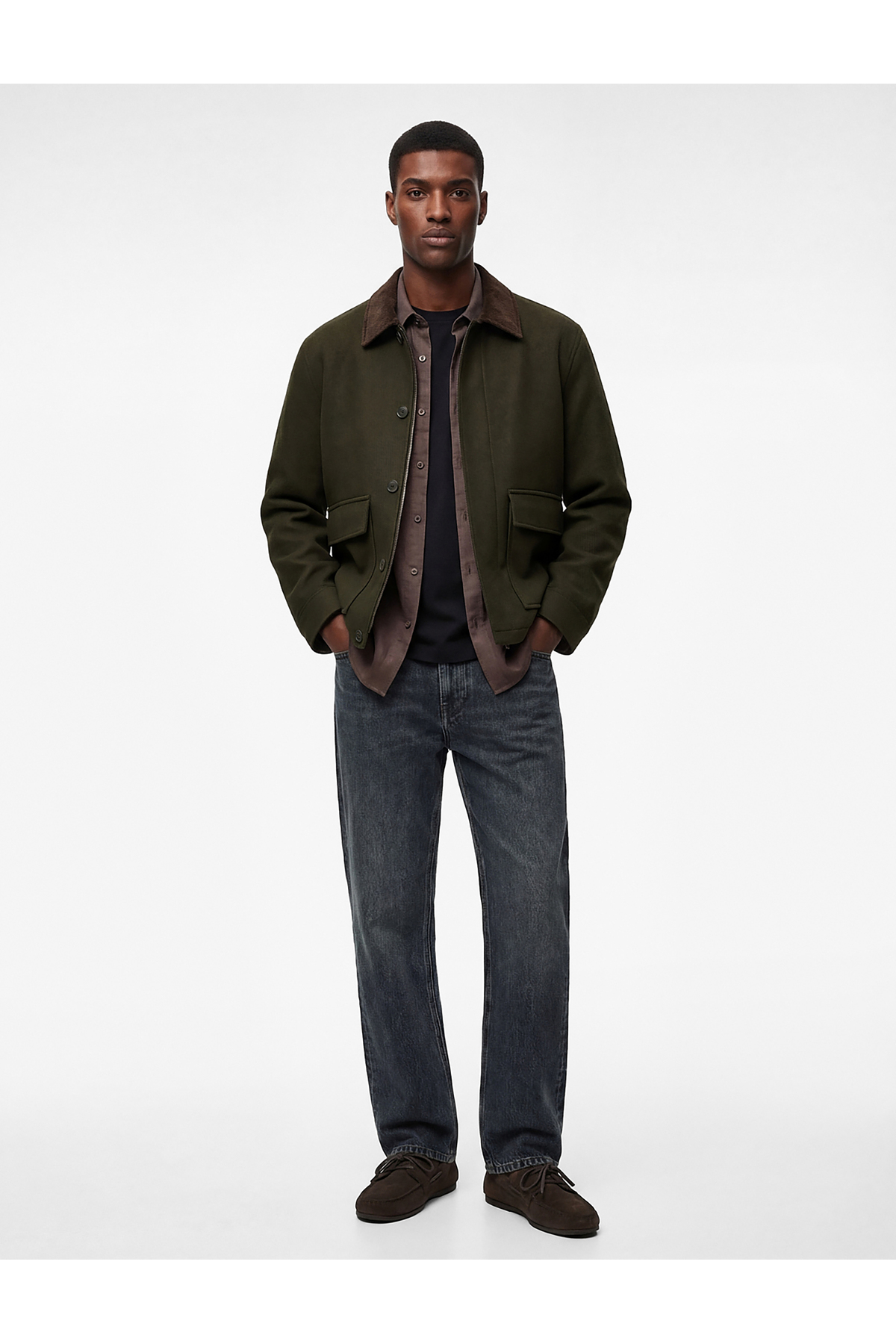 Koton  Regular Fit Uzun Kollu Kapaklı Cepli Kadife Gömlek Yaka Kaşe Ceket