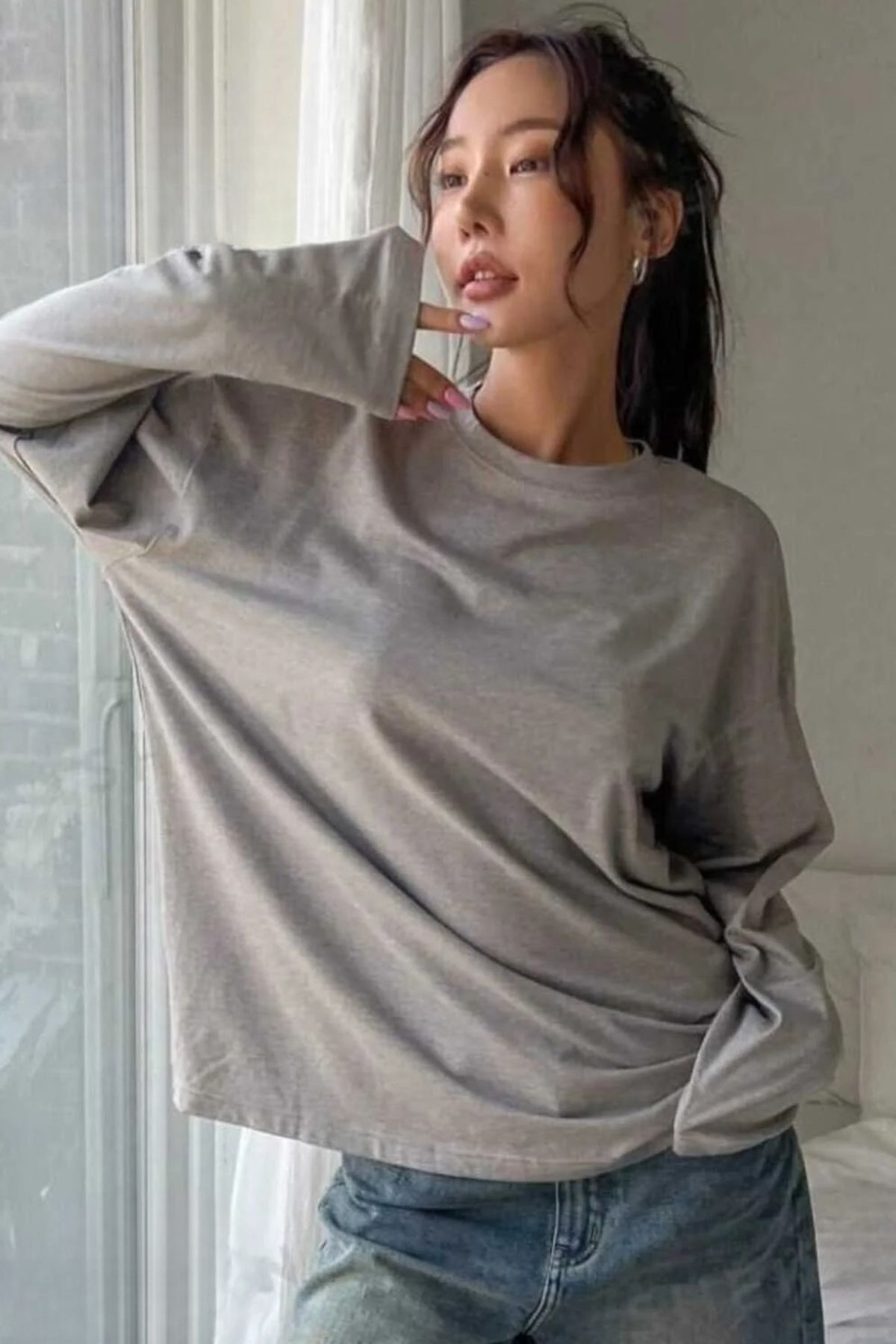 İlayda Toprak  Uzun Kol Basic Kadın Uzun Kollu Salaş Gri Bol Kalıp Bluz - Görsel 2