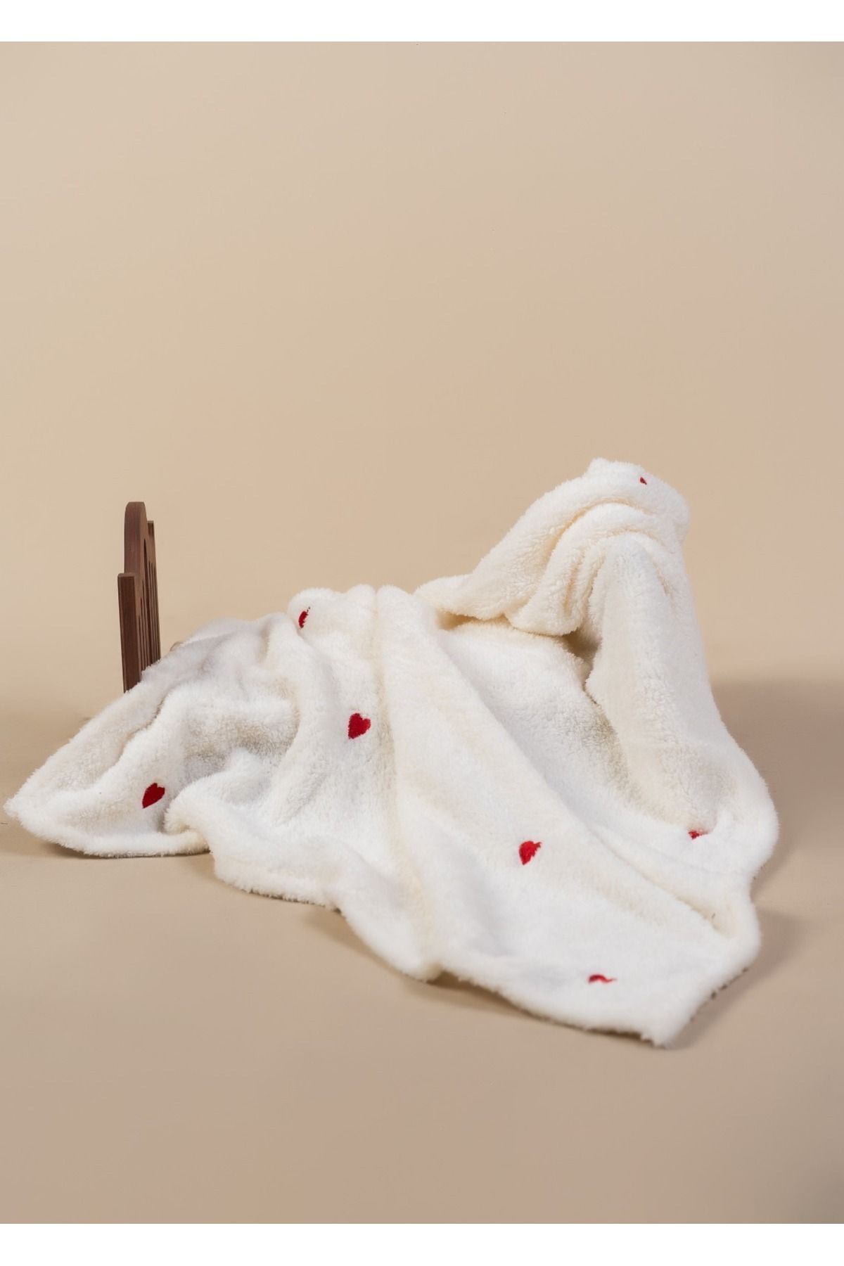 DensHaus Kalp Desenli Nakışlı Bebek Battaniyesi 90x110 Krem Wellsoft fotoğrafı 3 (önizleme)