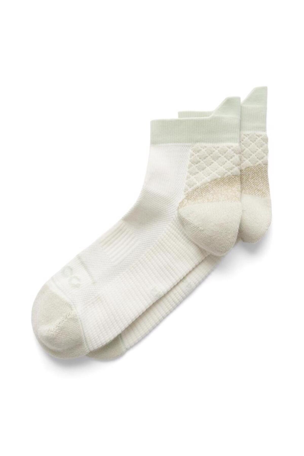 اکو مچ پا مخصوص کوهنوردی و طبیعت گردی