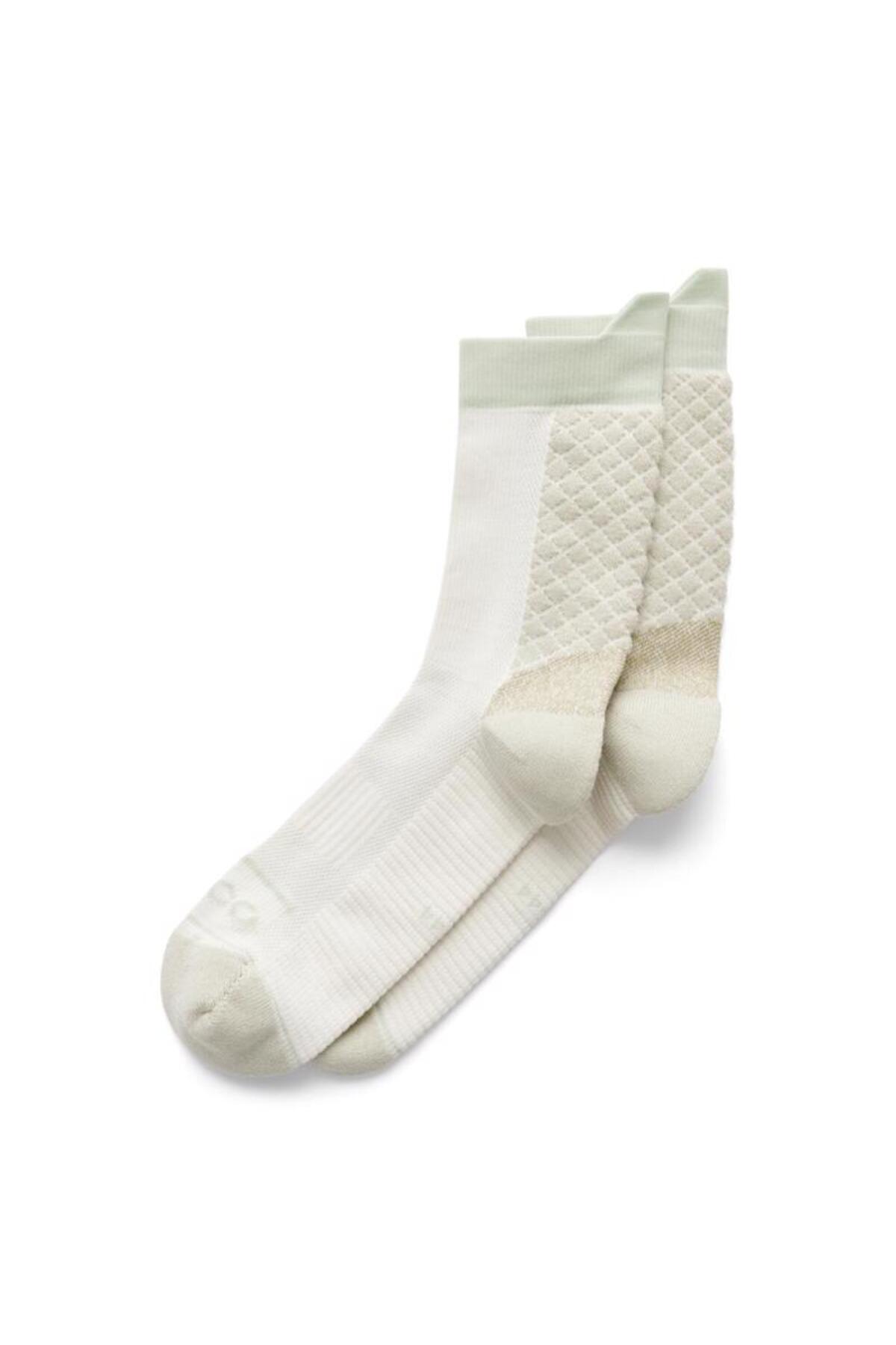 اکو جوراب‌های بژ میان‌دوز مخصوص پیاده‌روی فنی