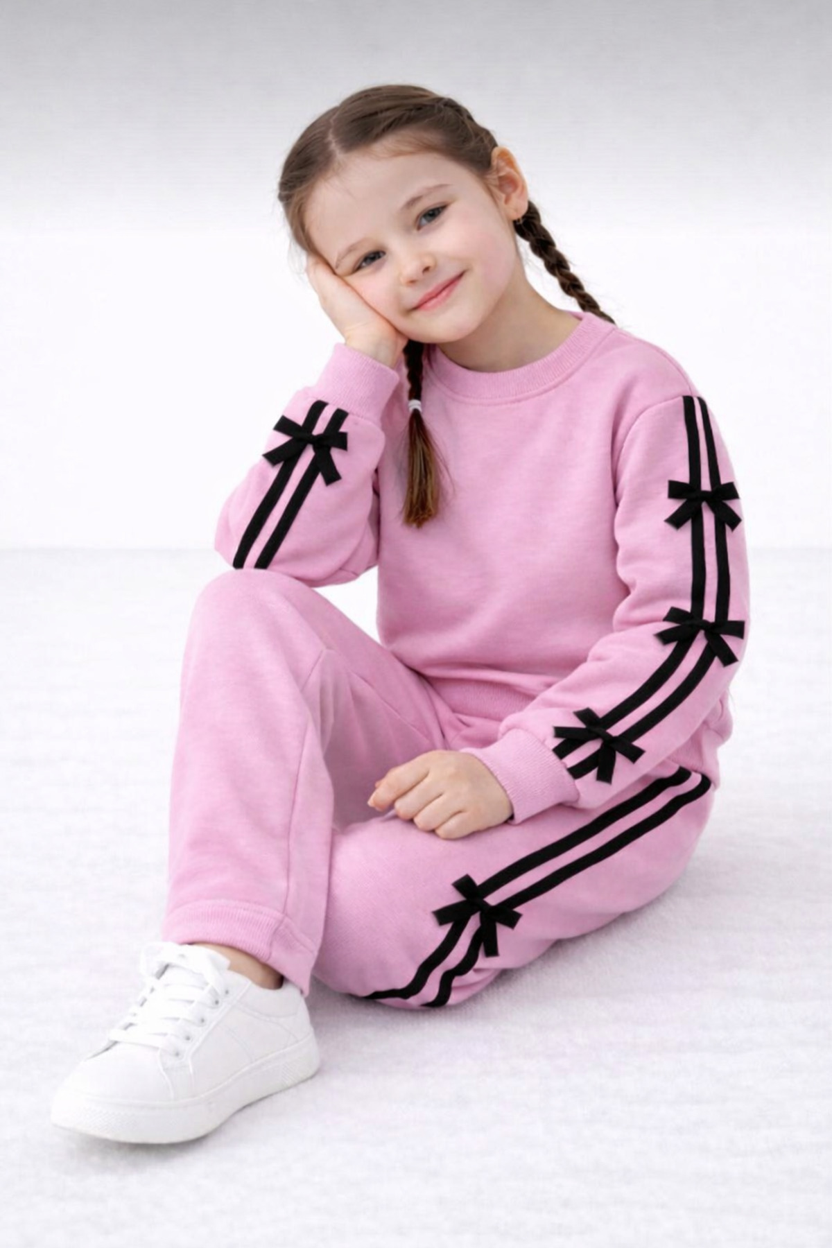 Girls Casual Tracksuit with Stripes and Ribbon Detailed Pants Pockets