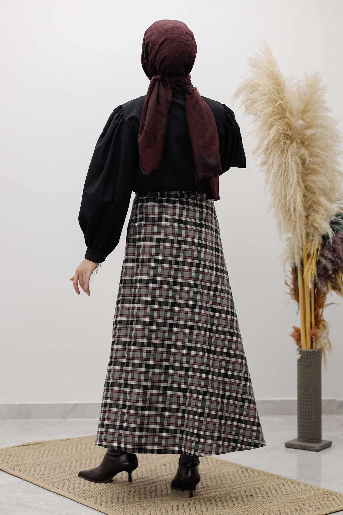 Tesettür Dünyası  Ekose Etek TSD260102 Gri - Görsel 6