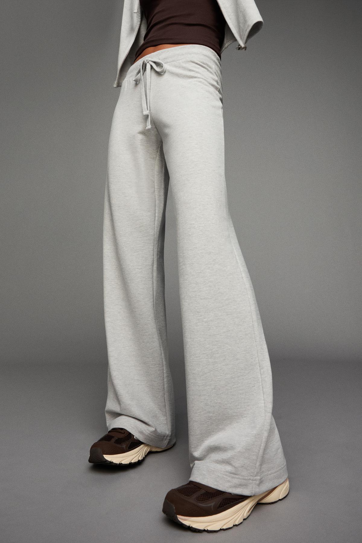 Bershka  Şardonlu eşofman altı - Görsel 4