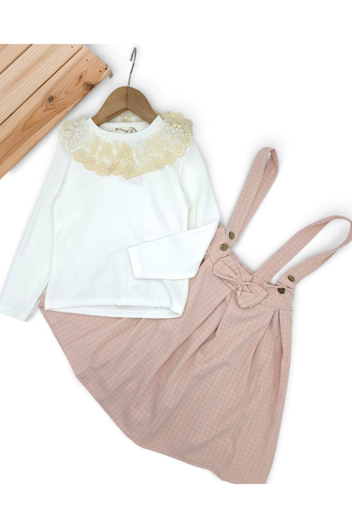 Ege Bebek Kız Çocuk Ekose Salopet Elbise Takımı – Dantelli Uzun Kollu Bluzlu, Askılı Etek Kombin (2-9 Yaş) fotoğrafı 6 (önizleme)