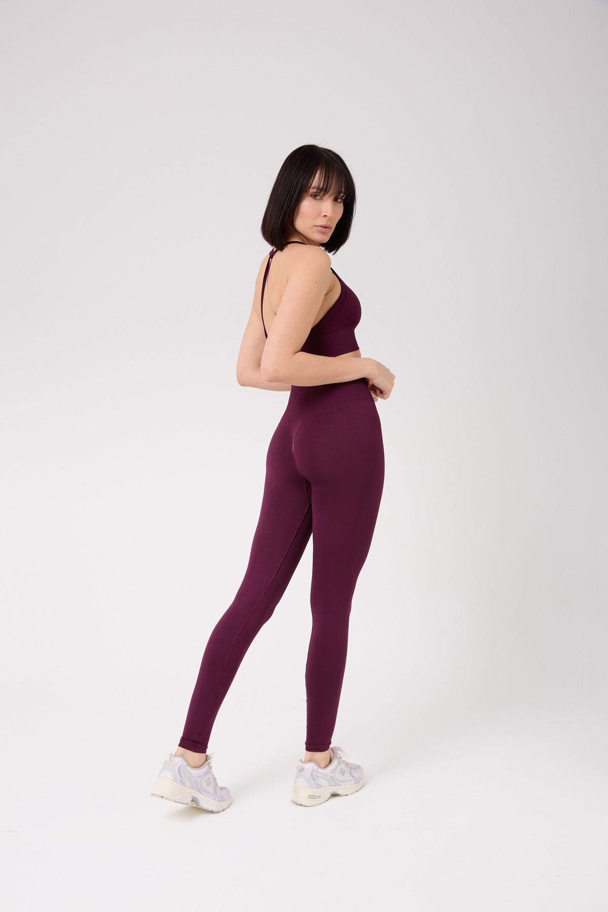 FOREVER MORE  Aura Model Arkası Büzgülü Toparlayıcı Etkili Yüksek Bel Dikişsiz Tayt - Görsel 4