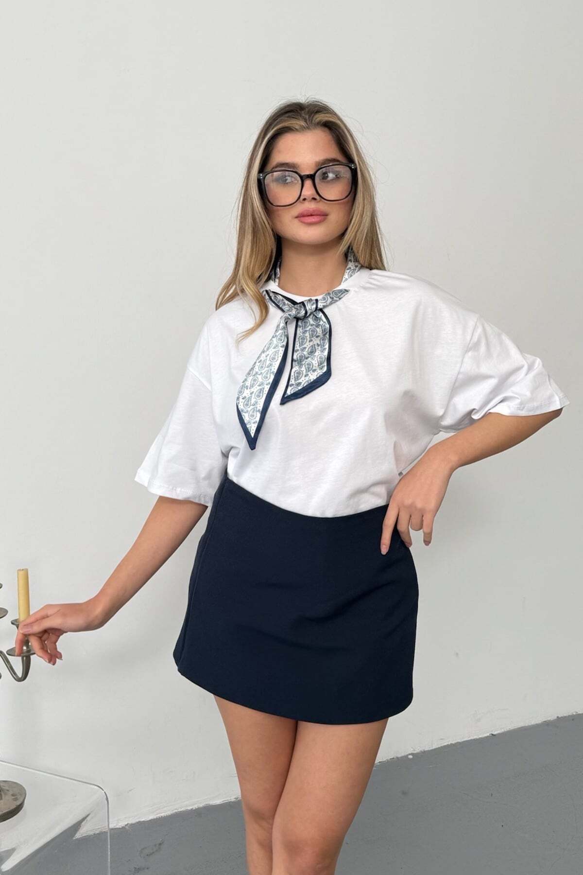 GİYSA Ženski šal sa dodacima 100% pamuk paket T-shirt beli - 26Y 26509