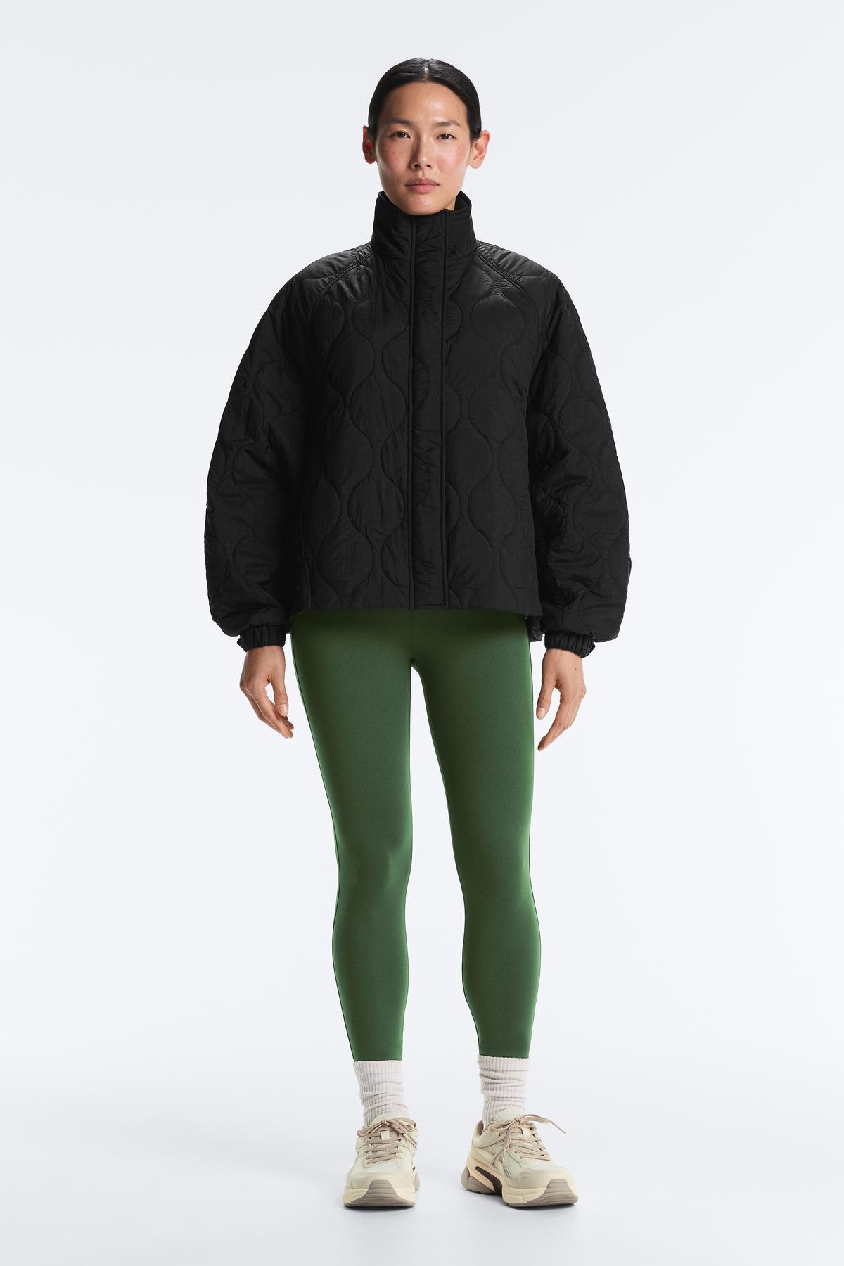 Oysho  FELLEX® AEROGEL su itici dolgulu ceket - Görsel 3